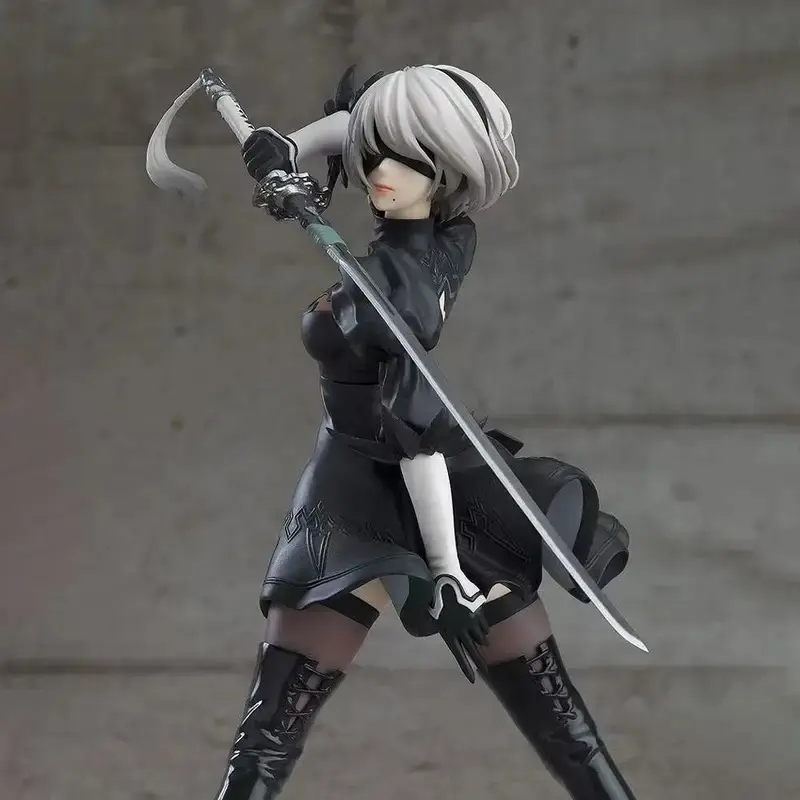 18cm Hot NieR: Automata YoRHa 2B Black and White Series PVC Battle Pose Figurine, Gaming Collectibles, Decorative Action Figure, Gift for Anime Fans