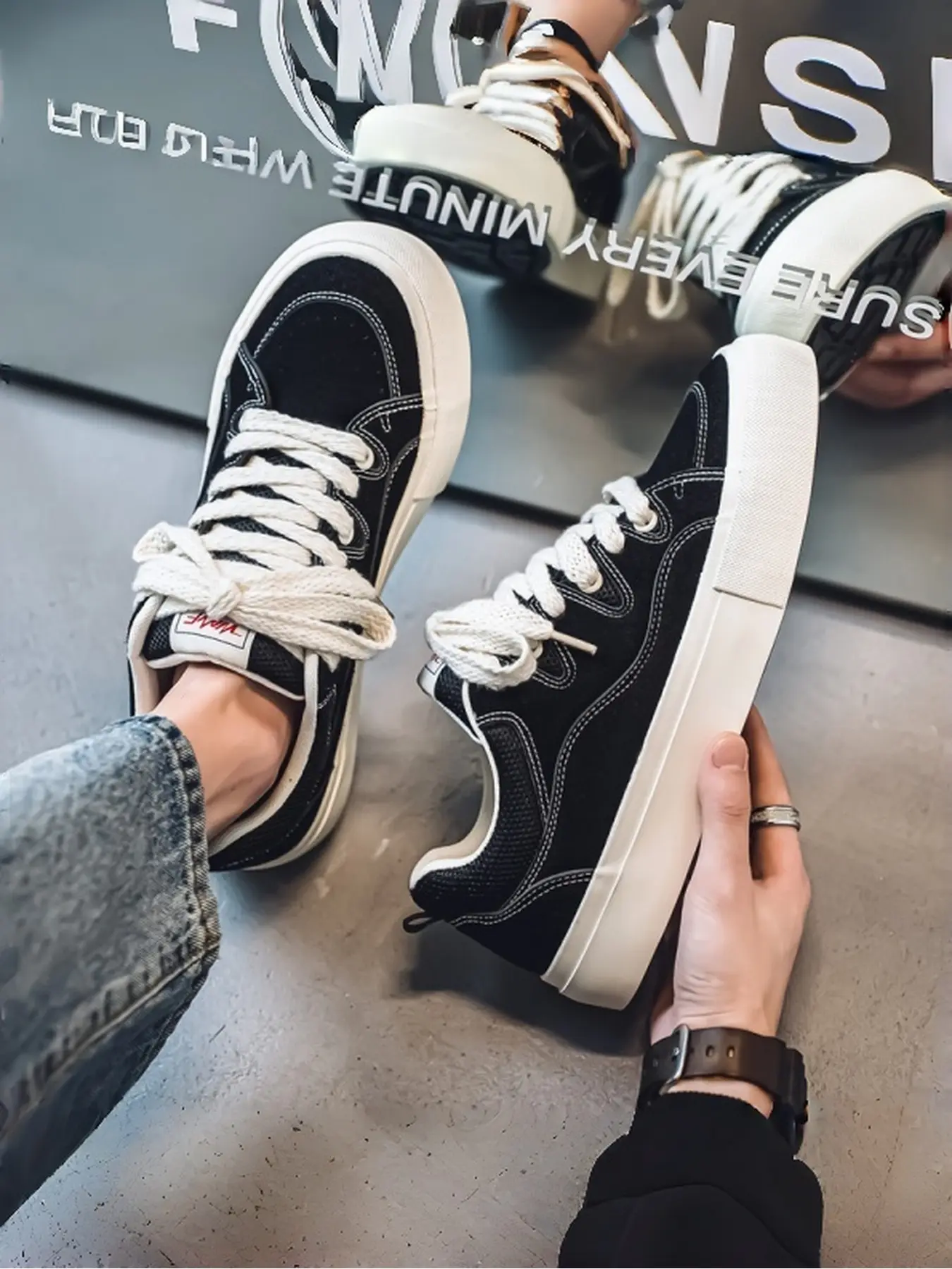 Men's trendy shoes, streetwear shoes, all-match Korean version of the thick tongue bread shoes, sports and leisure skateboard shoes, suitable for outdoor activities and commuting