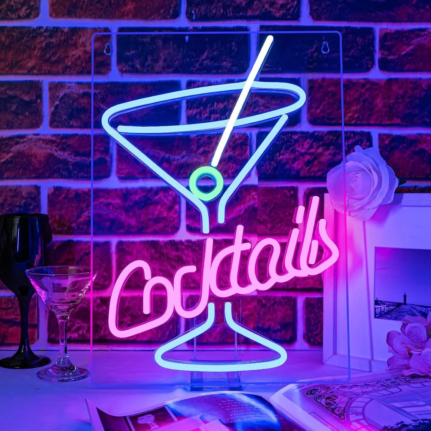 Cocktail Neon Light Bar Decor, Adjustable Brightness, USB Powered, Wall Mounted, Ideal for Bars, Parties, Bedrooms, Restaurants