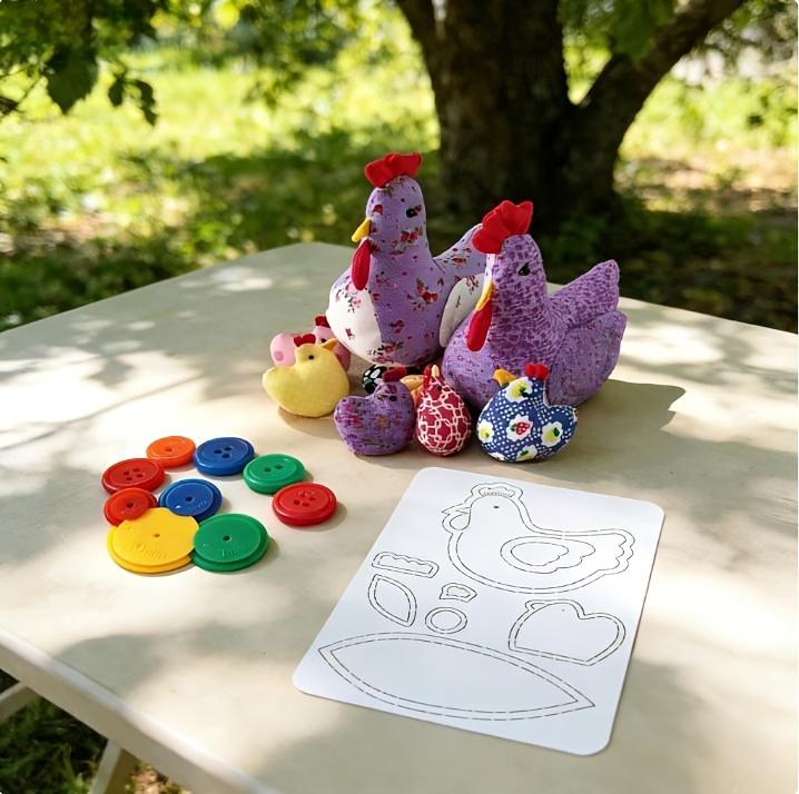 Chicken-themed Patchwork Sewing Template (with 4 tracing tools and hen family motifs) - a colorful handmade guide for quilting, handcrafting, Easter crafts, compatible with sewing machines and hand sewing