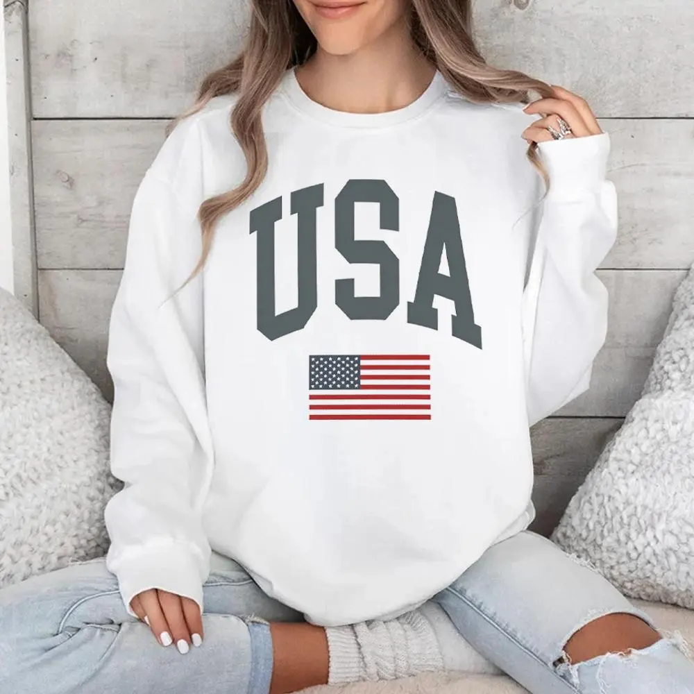 Mock Neck Sweatshirt Graphic Hoodie Women Retro USA American Flag Patriotic Graphic, Essential Hoodie Soft White Long Sleeve Cotton-Blend Fleece Top For Fall, Machine Washable 4th Of July Holiday Hoodies For Women Crewneck Sweatshirt