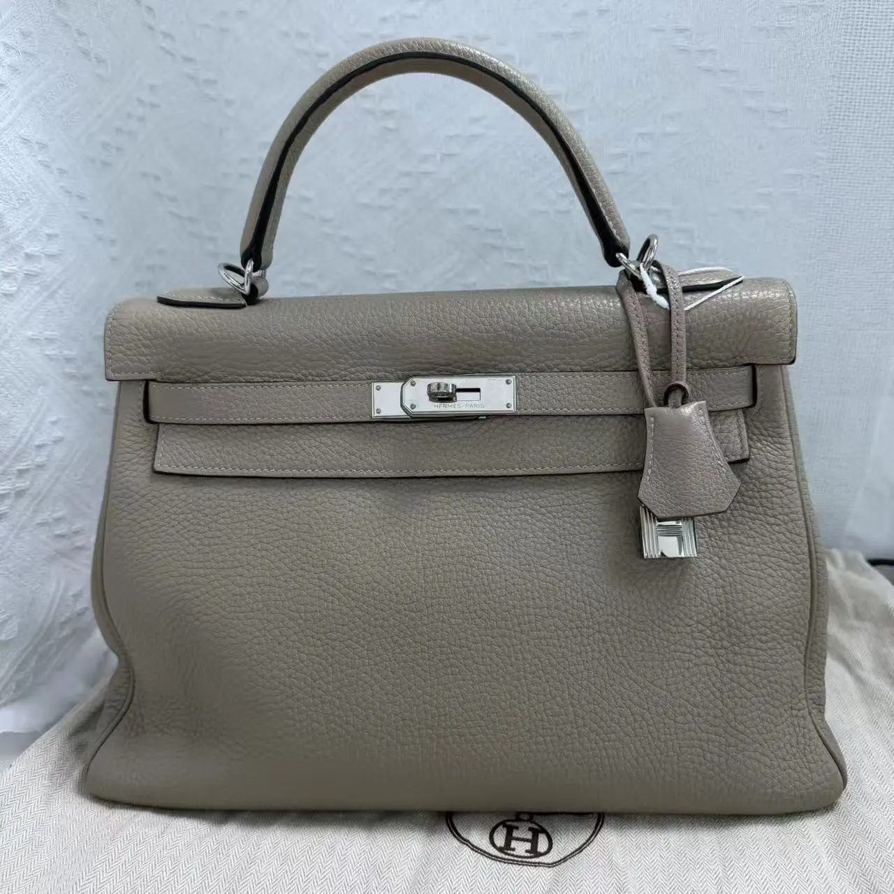 Pre-owned Hermès Kelly 32 Gray Togo Leather Silver Crossbody Bag ZV702 26.07.01