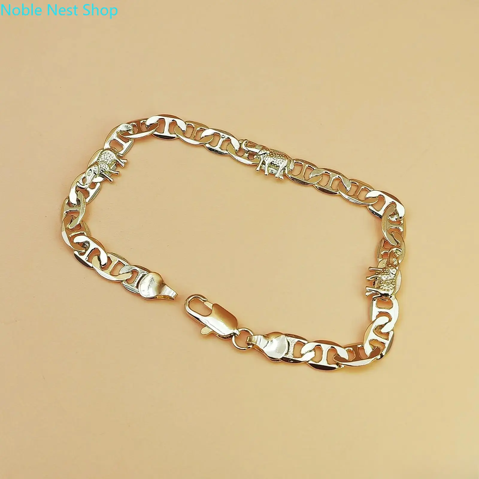 18K Gold-Plated Punk Elephant Chain Bracelet Unisex, Vintage Trendy Wrist Jewelry, Unique Friend Gift for Daily Casual Outfits & Night Party Styling