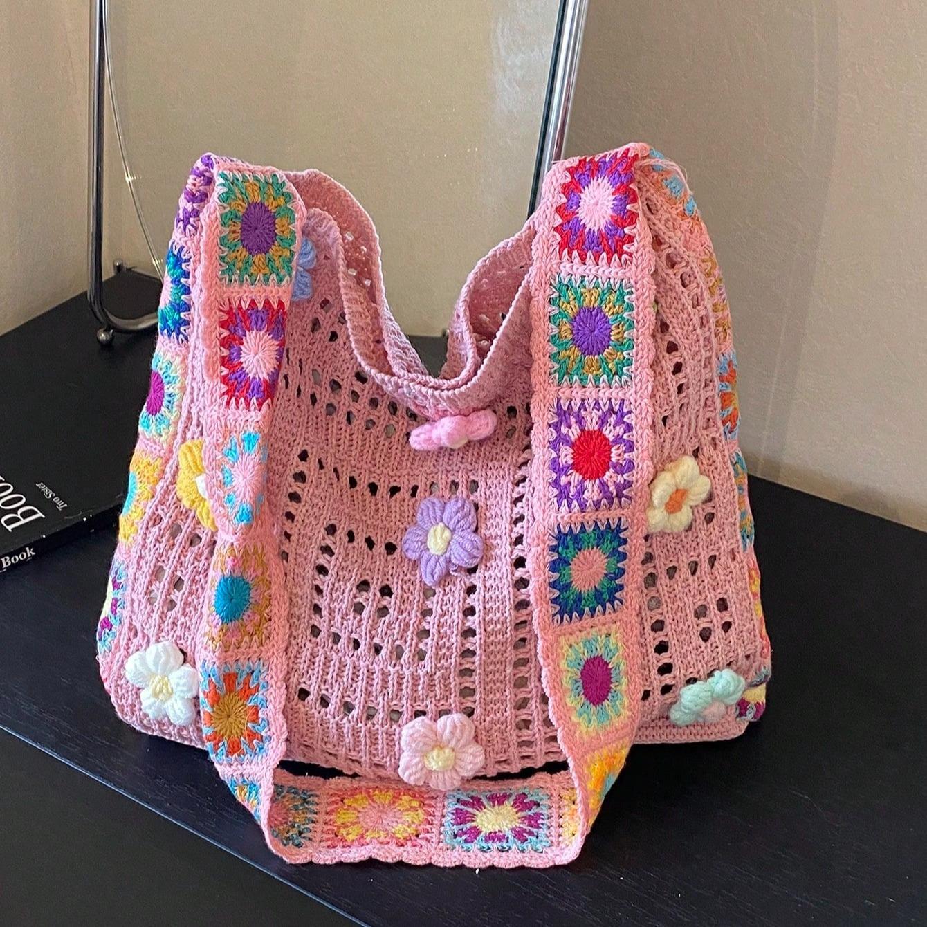 Bohemian Hollow-Out Floral Crossbody Bag for Women, Casual Hollow-Out Design Women Tote Shoulder Bag Handbag (Flower/Strap Pattern Random)