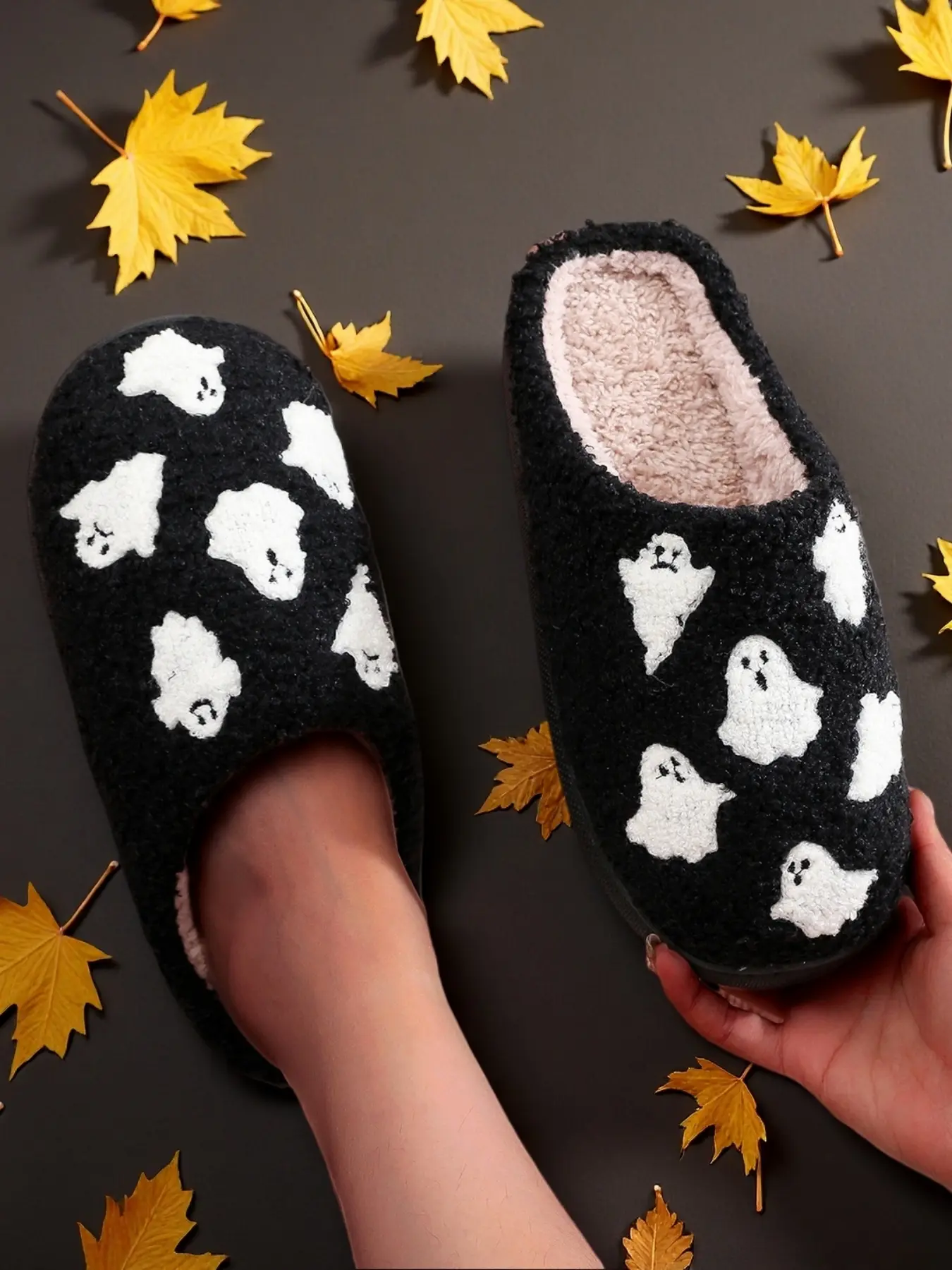 Women's Halloween Themed Cartoon Ghost Pattern Plush Slippers, Casual Soft Comfortable Home Slippers, Warm House Slippers, Flat Slippers, Warm Slippers for Indoor & Outdoor Use for Fall & Winter, Anti Slip Slippers, Slipper Shoes