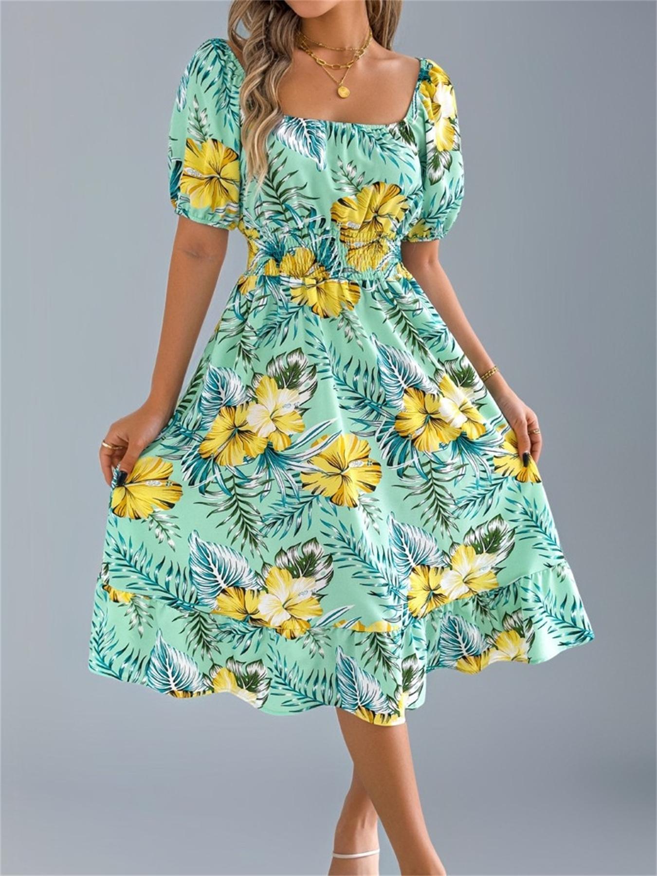 Women's Ditsy Floral Print Shirred Ruffle Hem Dress, Boho Fashion Square Neck Puff Sleeve Knee Length Dress for Holiday Daily Wear, Ladies Dress for Summer