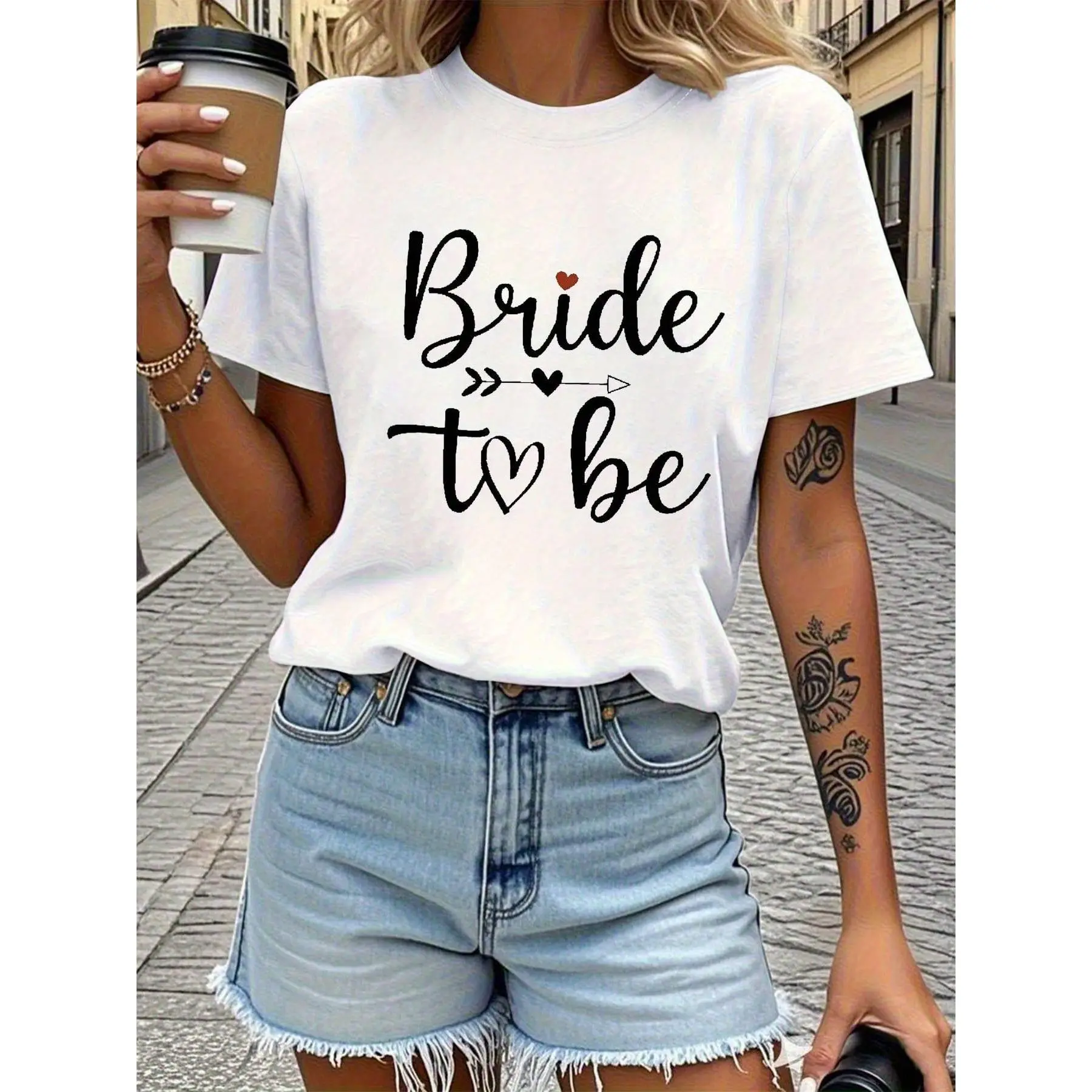 Bride To Be Letter Print T-Shirt With Hearts & Arrows - Women's Casual Short Sleeve Crew Neck Top, Medium Stretch Breathable Fabric, Machine Washable Spring & Summer Bridal Party Apparel, Bridesmaid Gifts, Bridal Shower Gift, Relaxed Fit Tee