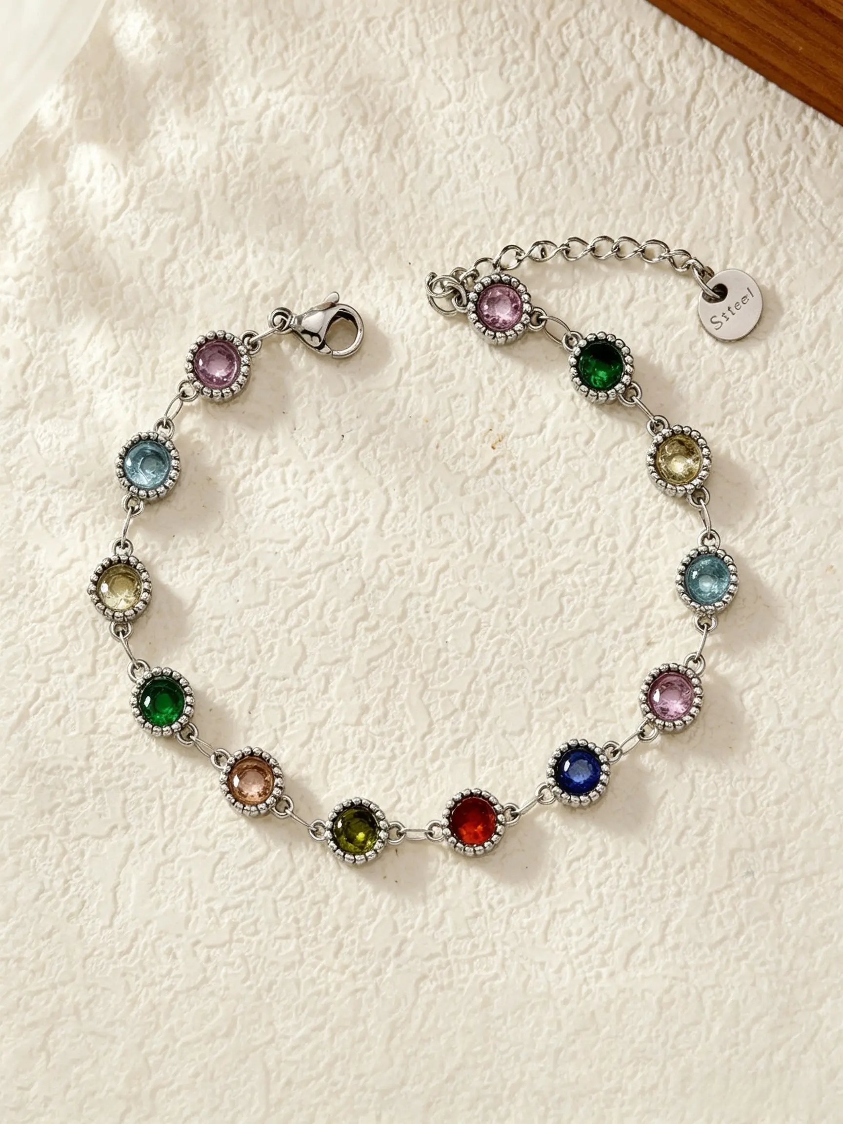 New Stainless Steel Geometric Bracelet With Colorful Synthetic Cubic Zirconia, Non-fade Flower Bracelet, Elegant Light Luxury Jewelry, Versatile Accessory, Perfect Christmas Gift For Best Friend & BFF