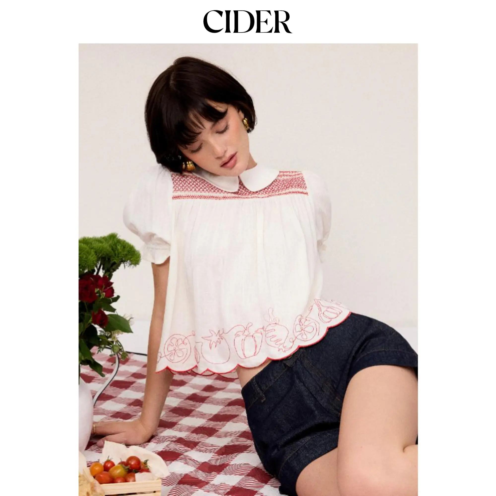 Cider Linen-blend Peter Pan Collar Puff Sleeve Embroidery Scalloped Blouse