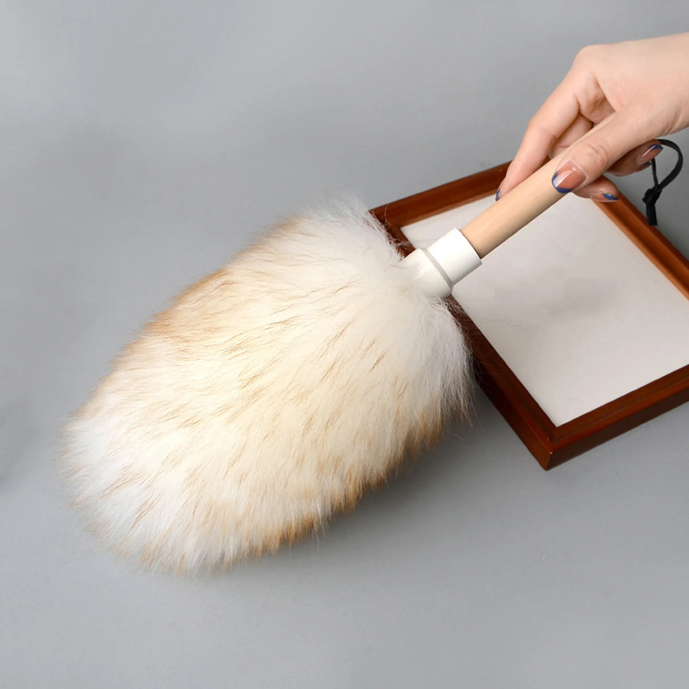 1pc Wool Cleaning Duster with Wooden Handle and Hang Strap, Natural Feather Duster for Cleaning Ceiling Fans, Window Blinds, Computer Screens, Bookshelves