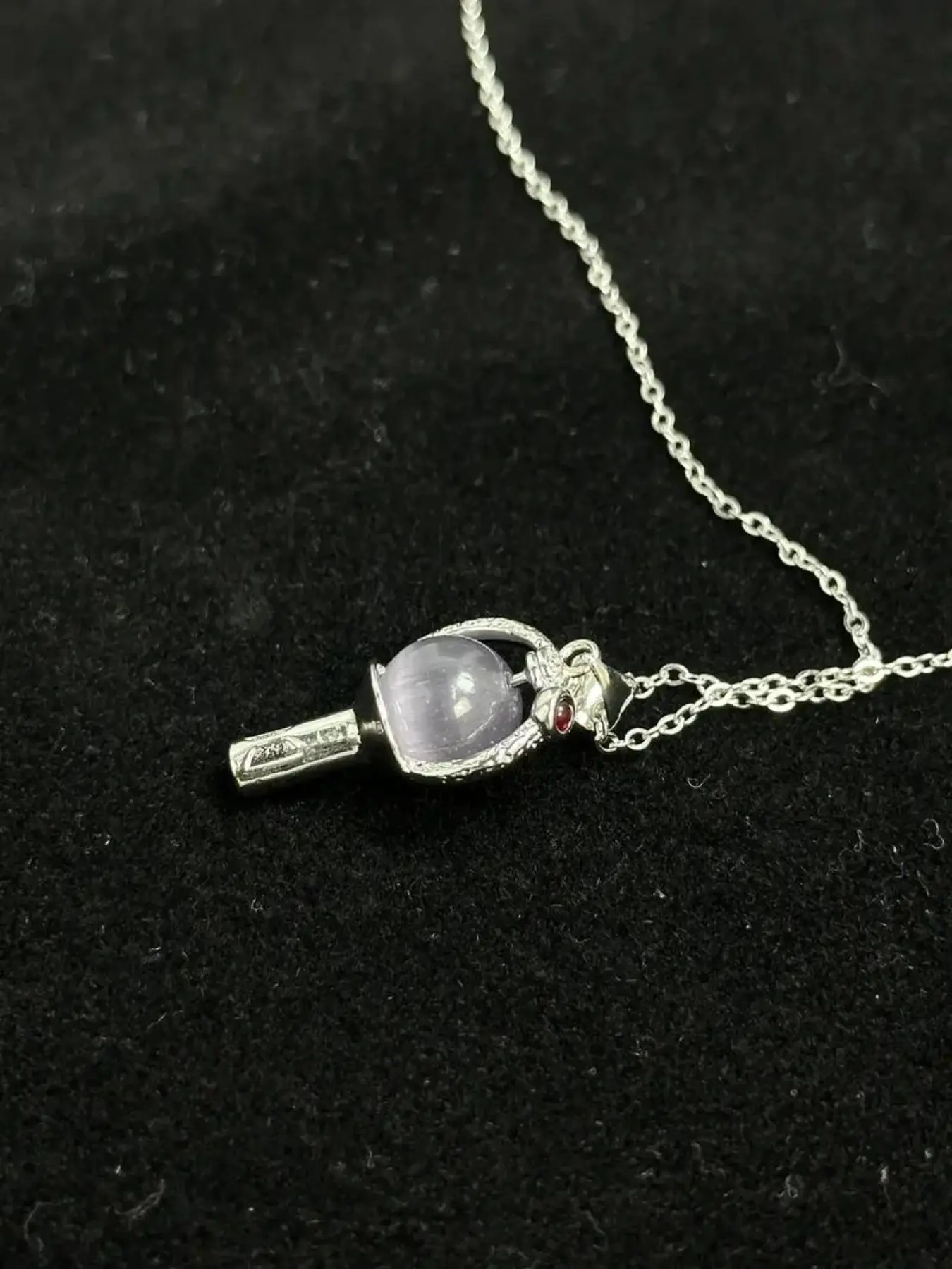 KPop Light Stick Clavicular Necklace – Fandom Jewelry Gift for Her, Clavicular Necklaces, Culturally-Inspired Necklaces, Cute Collarbone Chain Gift, Trendy Back to School Accessory