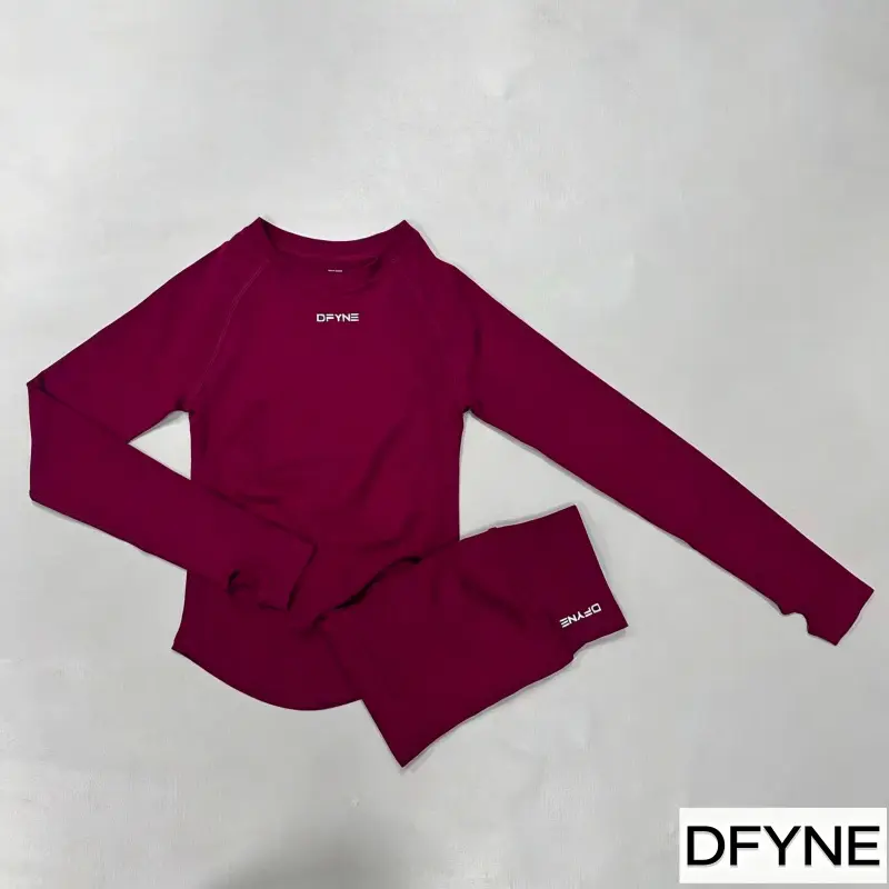 Wildberry long-sleeve shirt + shorts