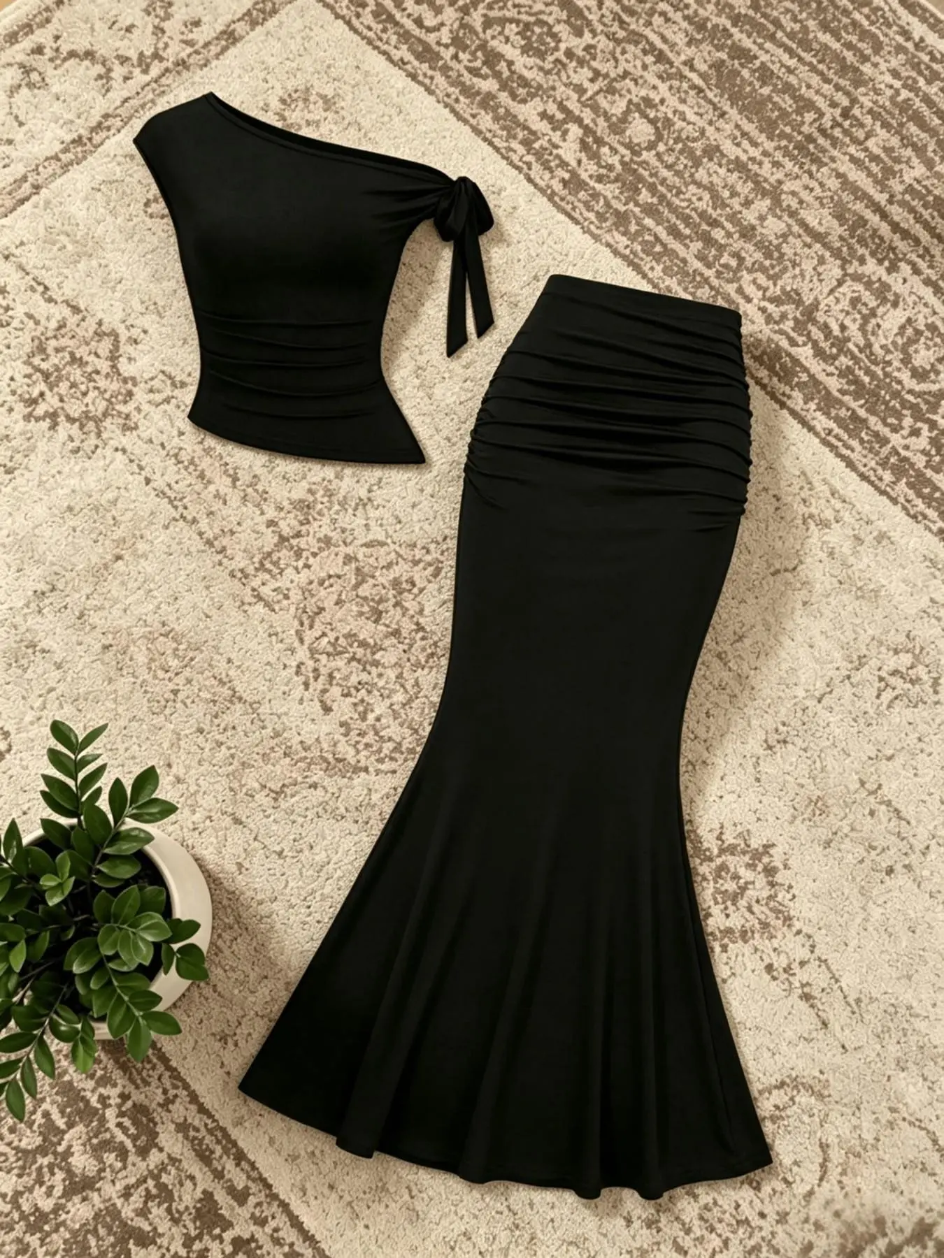 Women's Elegant Solid Color Half Skirt Set, Asymmetrical Shoulder Bow Tie Waistcoat, High-Waisted Pleated Bodycon Fish Tail Midi Dress Two-Piece Set, Set Outfit