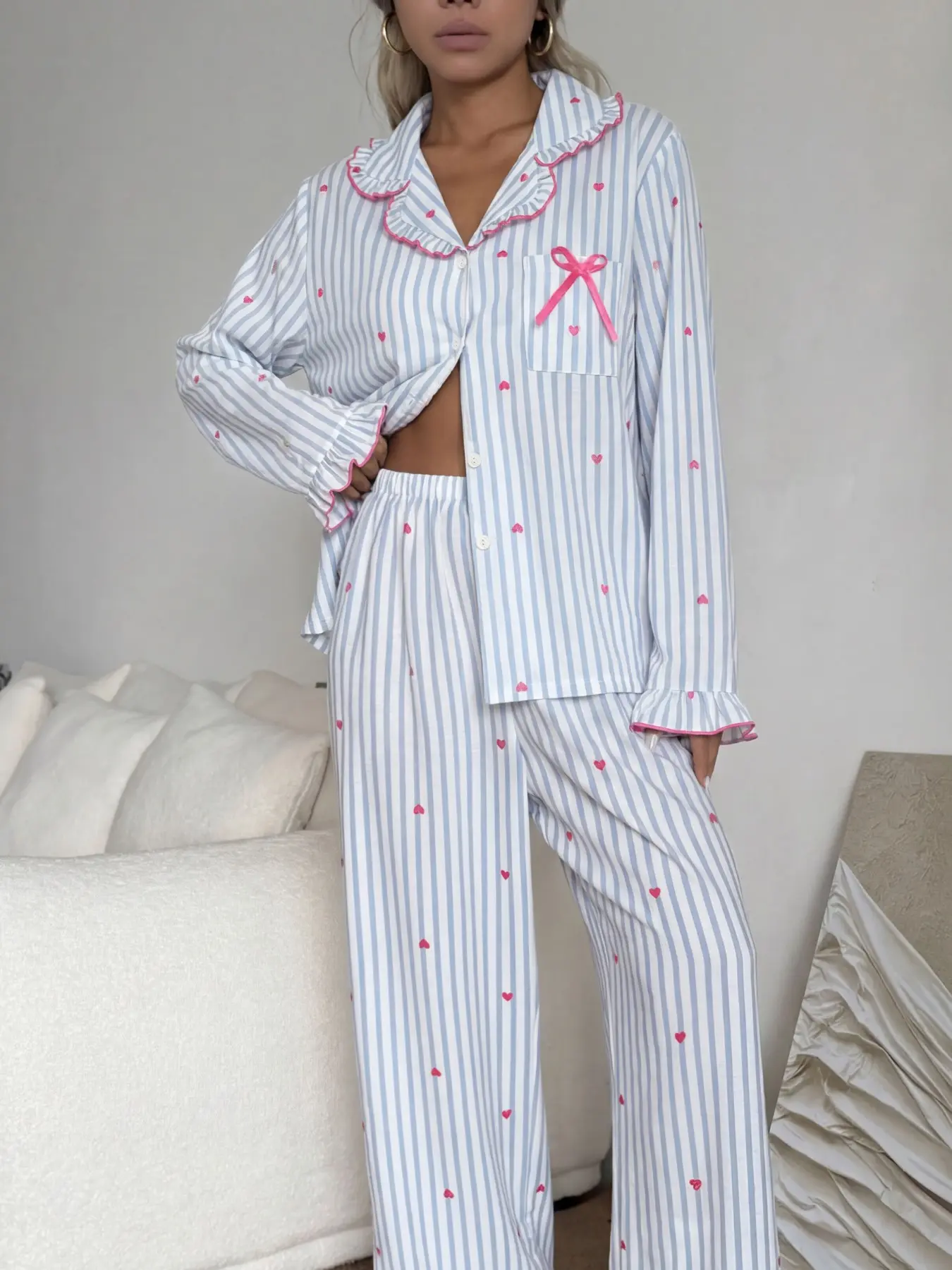 Elegant Women's Home Wear Set, Long Sleeve Top and Pants, Floral Print, Button-Up, Casual Lounge, All Seasons Comfort, Print Pajama Set