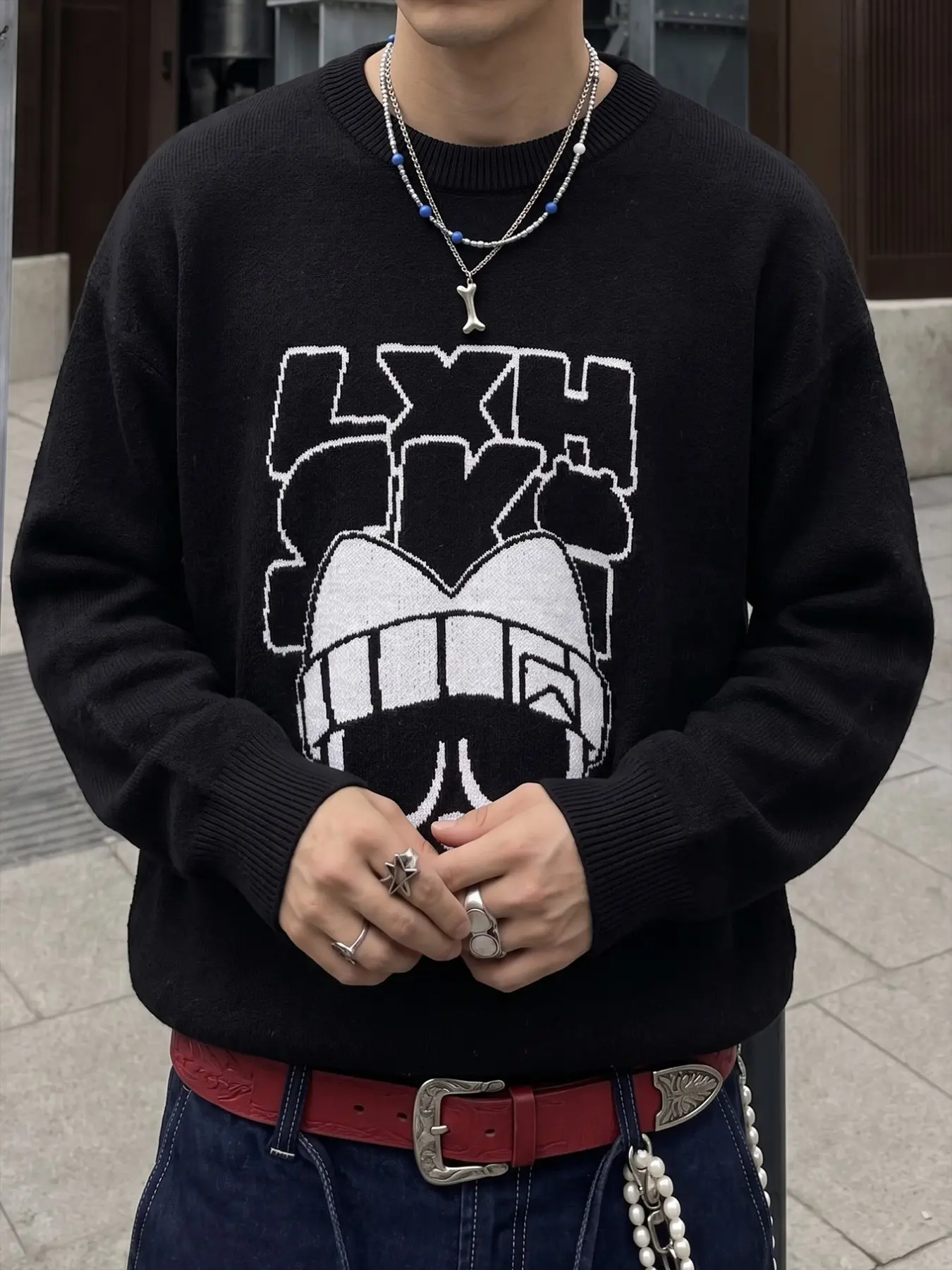 Men's Cartoon Graphic Crewneck Sweater Letter Jacquard Knit Pullover Oversized Drop Shoulder Relaxed Fit Long Sleeve Premium Soft Fabric Fall Winter Hip Hop Streetwear Casual Layering Knitwear Jumper for Teen Boys Young Men Black White