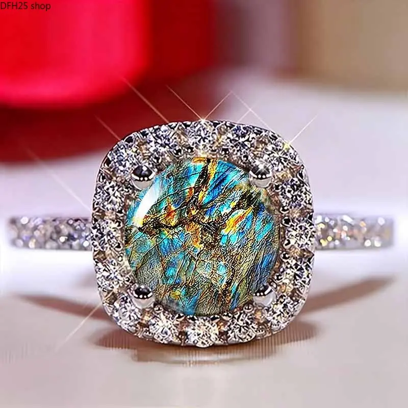 Aurora Labradorite Statement Ring for Women and Men, Iridescent Round Stone with Crystal Halo, Vintage Style Jewelry for Daily Wear and Parties