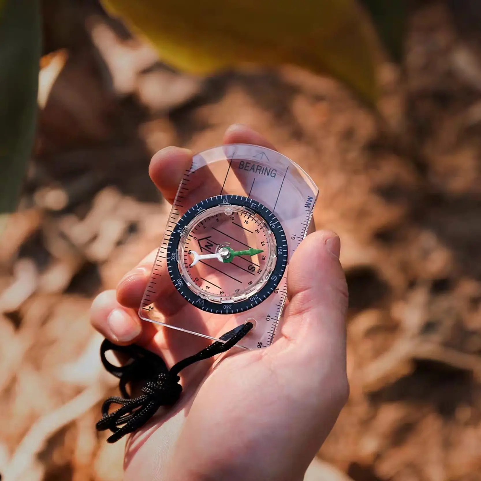 Outdoor Mini Acrylic Scale Compass, Transparent Map Measuring Compass With Lanyard, Portable Multifunctional Map Scale Ruler, Survival Navigation Tool For Hiking Camping Backpacking And Field Exploration
