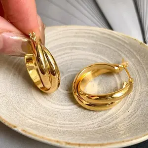 Retro Luxury Gold Glossy Hong Kong Style Hoop Earrings for Women | New Arrival High-End Niche Design | Versatile Fashion Ear Jewelry Gift