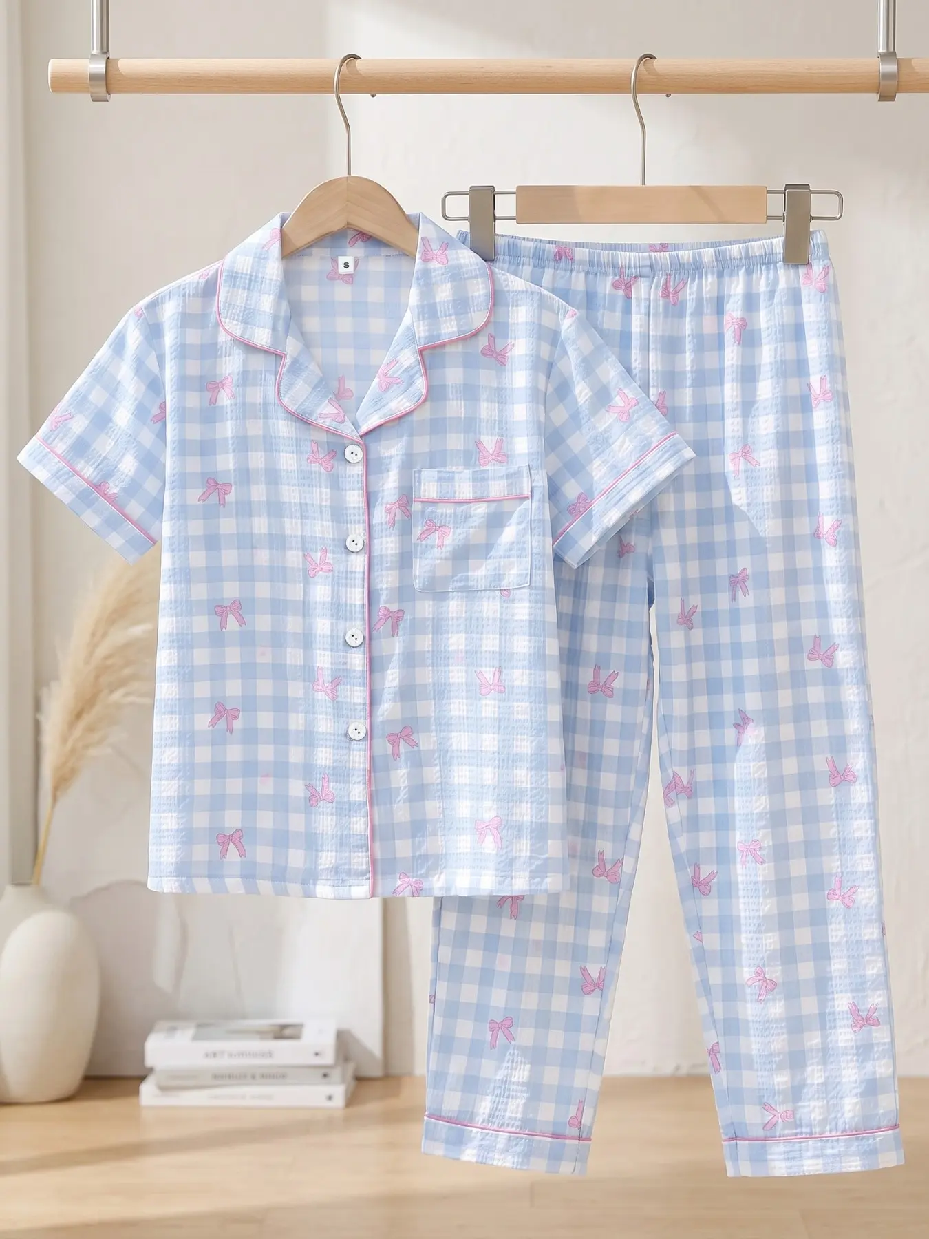 Women's Two-Piece Pajama Set, Short Sleeve Button-Down Shirt and Bow Pants, Plaid Print, Casual Home Wear, All Seasons