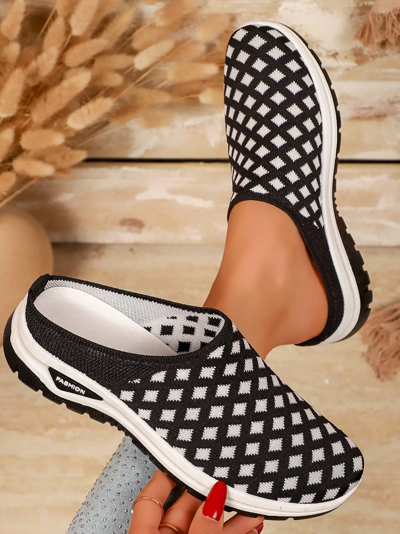 Women's Plaid Knit Mule Shoes, Round Toe Clogs, Breathable Slip-On Shoes, Lightweight Comfortable Slippers, All-Day Wear, Plus Size Available, Casual Clogs, Footwear