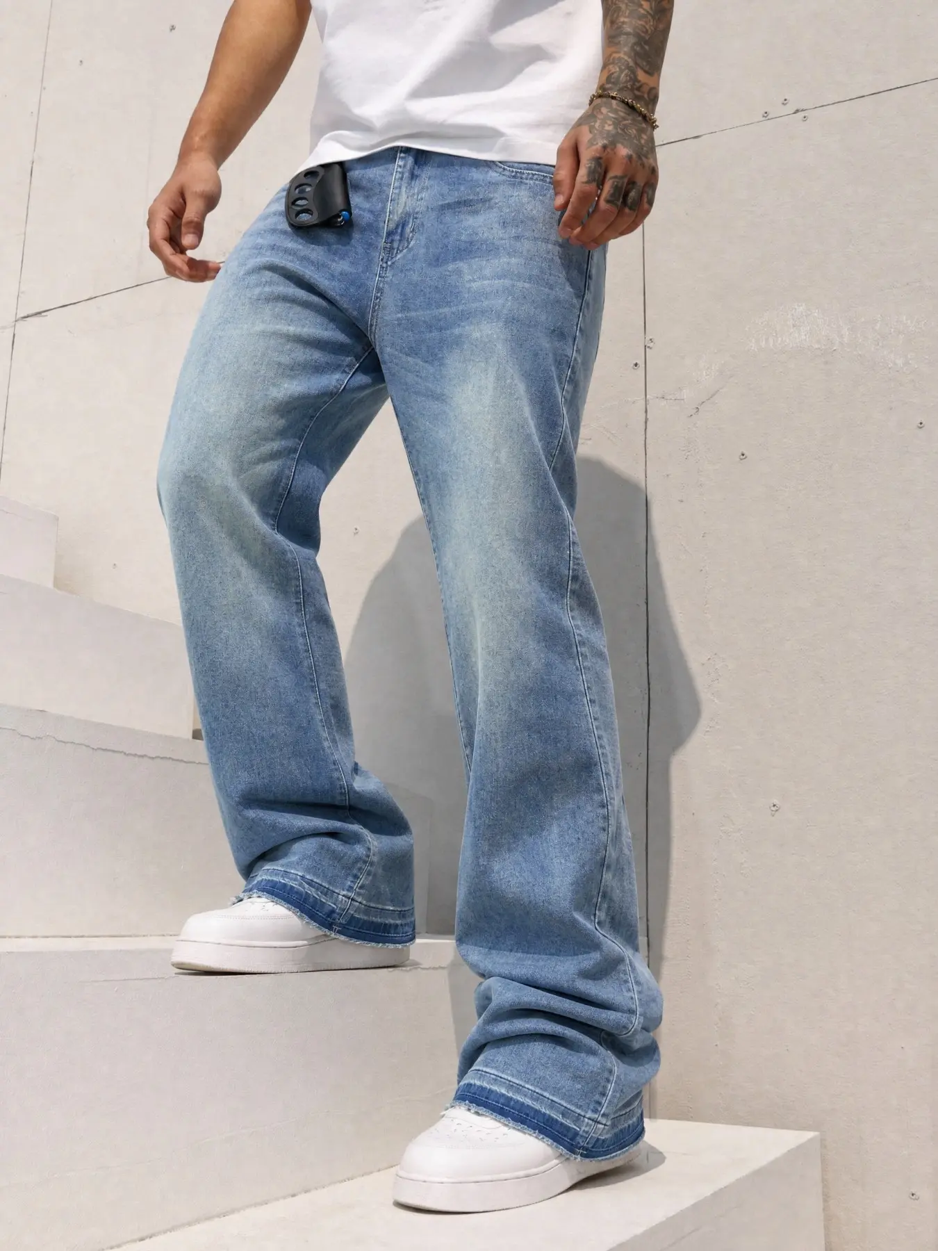 Men's European Style Versatile Jeans, Blue Frayed Edge Trendy Micro Flare Denim Jeans, Washed Sky Blue Slim Fit Long Trousers