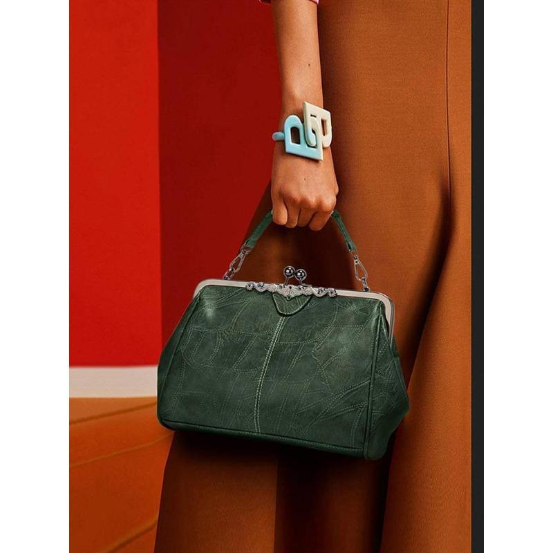 BIGWIG Women's Elegant PU Handbag, Fashion Large Capacity Crossbody Bag 2025, Leather Shoulder Bag, Chic Vintage Kiss Lock Shoulder Bag, Suitable for Work and Daily Use, Can Be Used as a Gift for Your Girlfriend