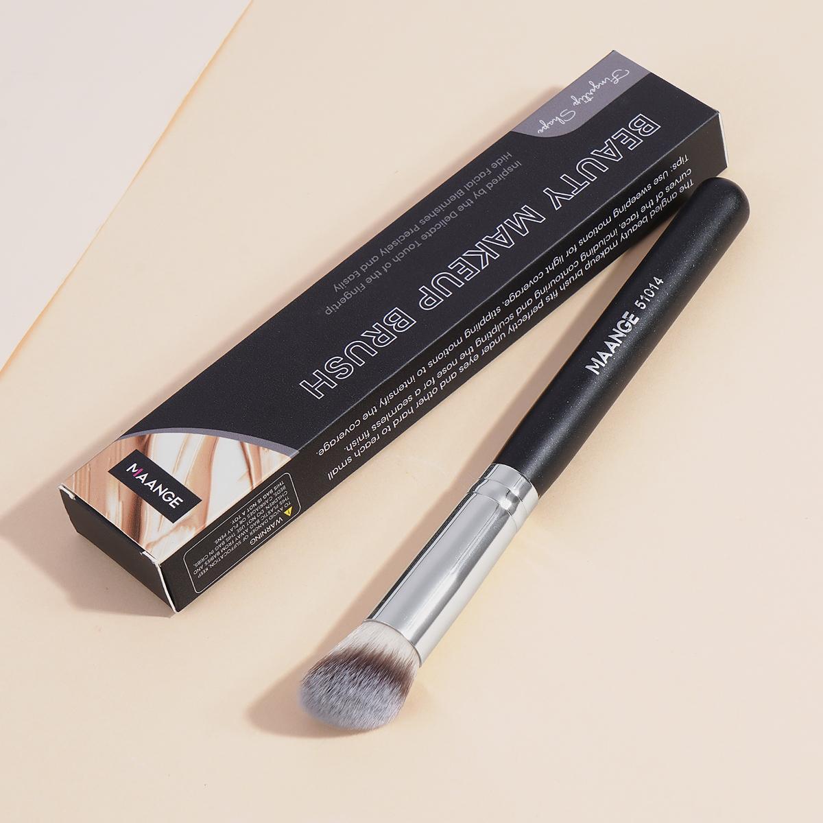 MAANGE Professional Thumb Concealer Brush, Multifunctional Soft Bristles Makeup Brush, Makeup Tools for Women & Girls Daily Makeup #TOP PICKS