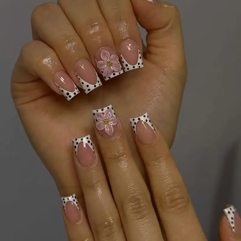 24pcs Short Square Flower French Press-On Nails, 3D Gel, Acrylic Material, Includes Glue and File, Perfect for Daily Use and Parties, Nail Art Design, Nail Art Supplies