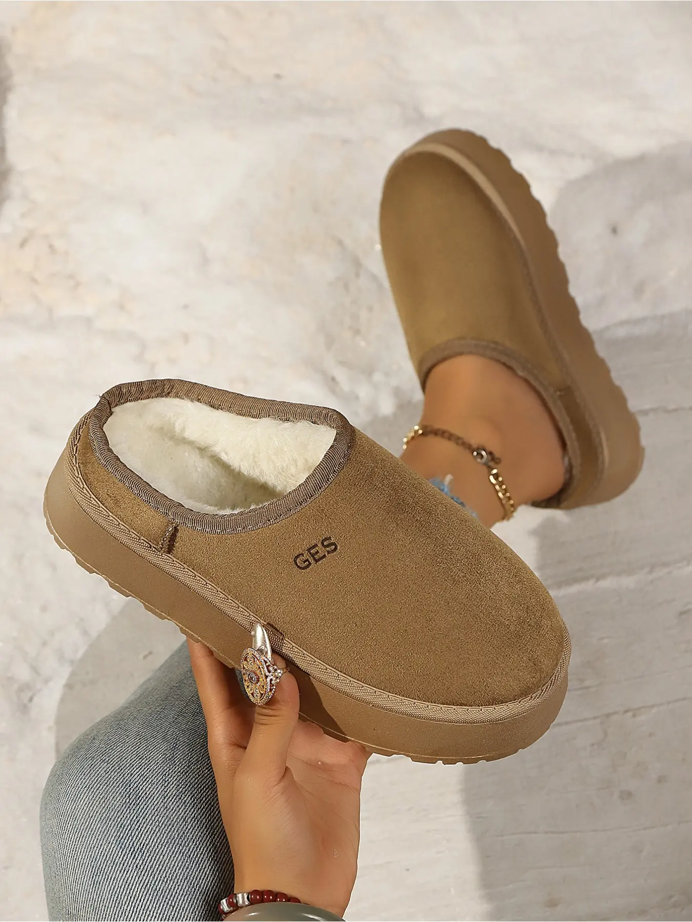 Women Platform Fleece Lined Mule Slippers, Winter Warm Fur Lined Slip On Clogs Retro Outdoor Casual Cotton Slides