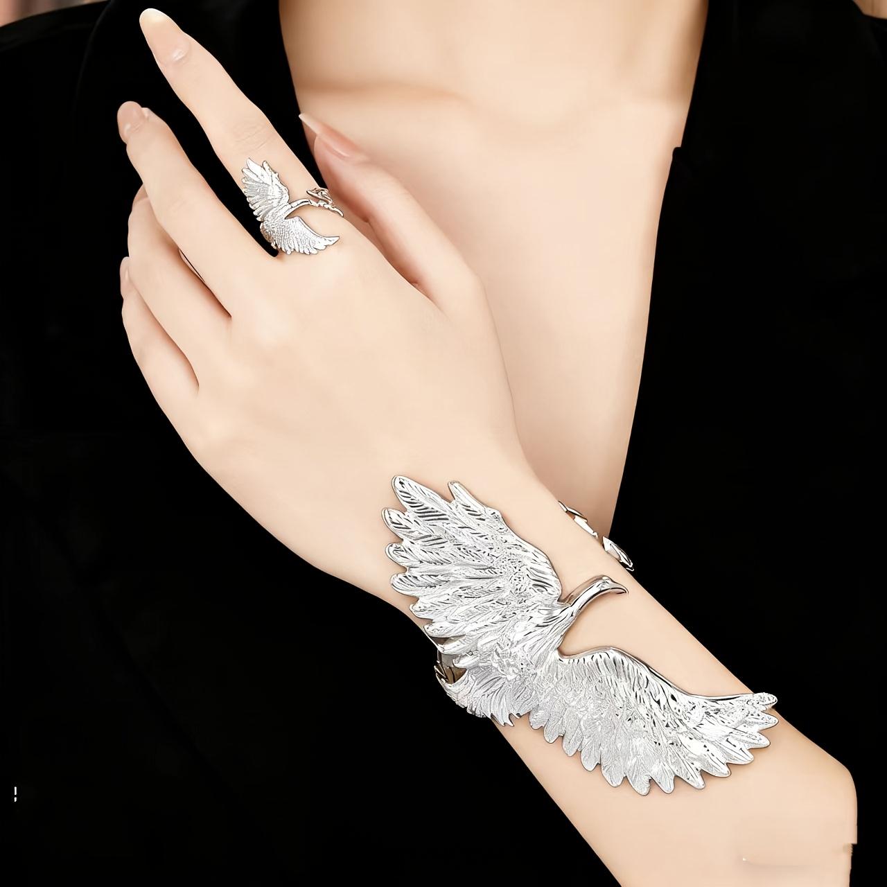 Bold & Edgy Punk-Style Jewelry Set: Eagle-Themed Open Ring and Cuff Bracelet featuring a Smooth Finish, Unique Retro Patterns, and Geometric Design