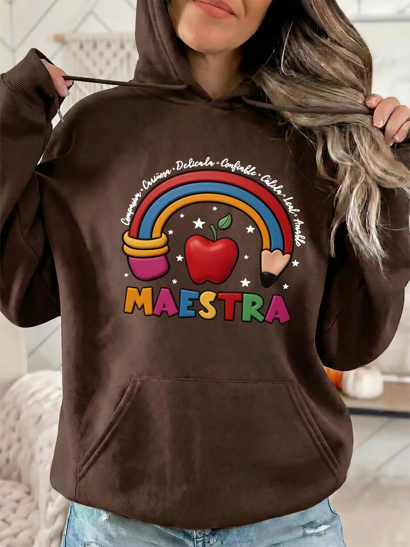 Women's fashionable hooded sweatshirt with rainbow apple "MAESTRA" lettering and pattern print. Full Print Hoodie. Drawstring kangaroo pocket. Fall/winter casual sportswear sweatshirt. Suitable for casual parties and sports.