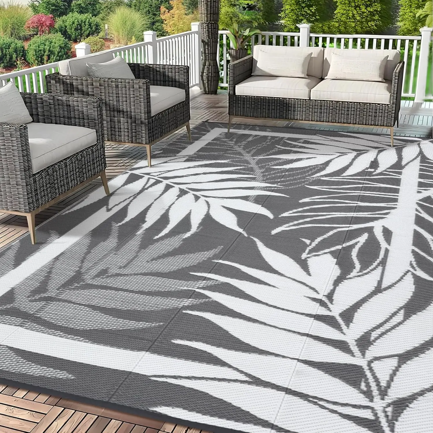 Waterproof Nature-Inspired Leaf Print Outdoor Rug, Reversible Plastic Straw Portable Patio & Deck Mat, Floor-Protective Indoor-Outdoor Carpet for RV, Backyard