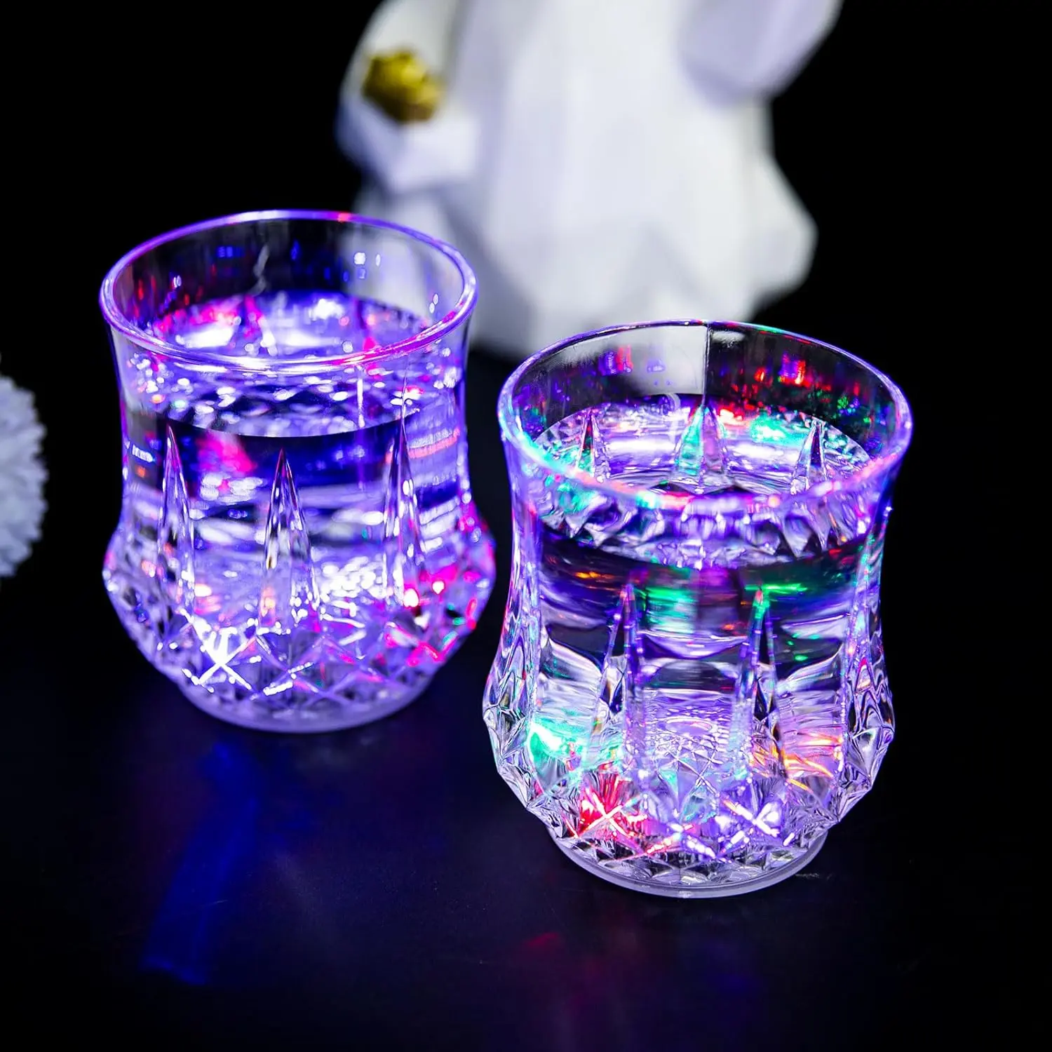 Liquid Activated LED Flash Crystal Cups, Multicolor Water-Activated Plastic Light up Glasses Auto Light-Up Glowing Plastic Tumblers for Disco Bar Party Decor, Festive Gift for Christmas Thanksgiving