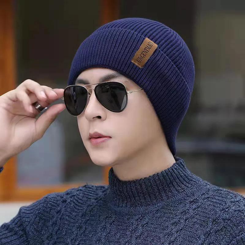 Unisex Letter Label Chic Winter Warm Hat Stylish Fleece Cozy Beanie Hat For Men Women Outdoor Thicken Ski Sports Knitted Hat