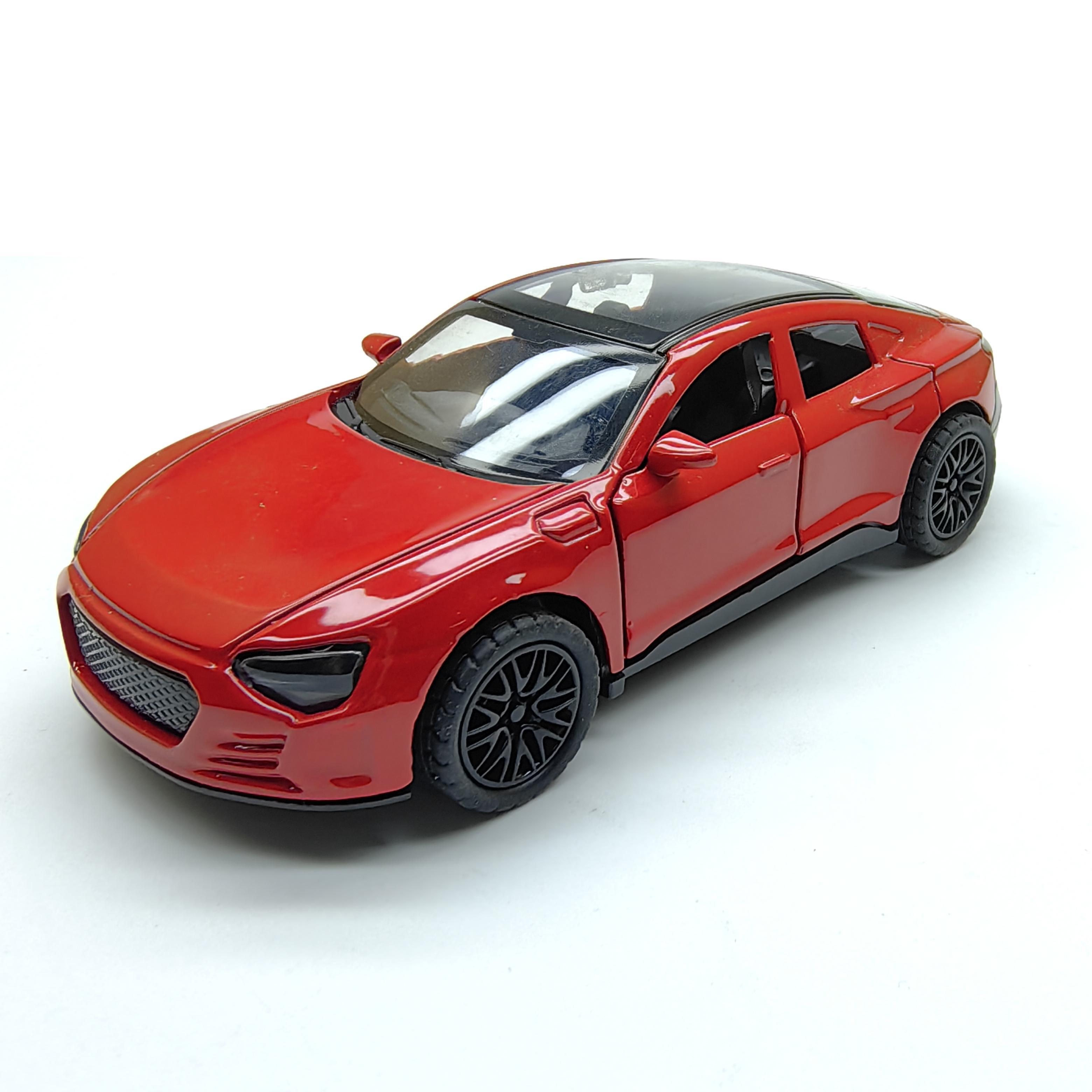 Alloy Miniature Racing Car Model, a Toy Car for Boys. Made of metal, with two openable doors, pull-back function. It can be used