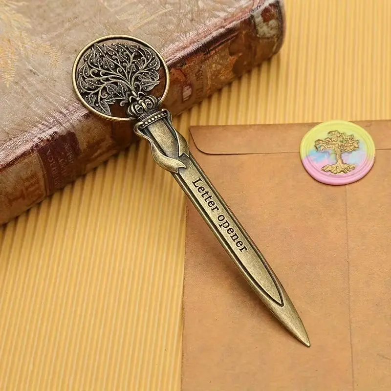 European retro letter opener unopened metal ornaments hand prop portable letter opener wax paper cutter birthday gift