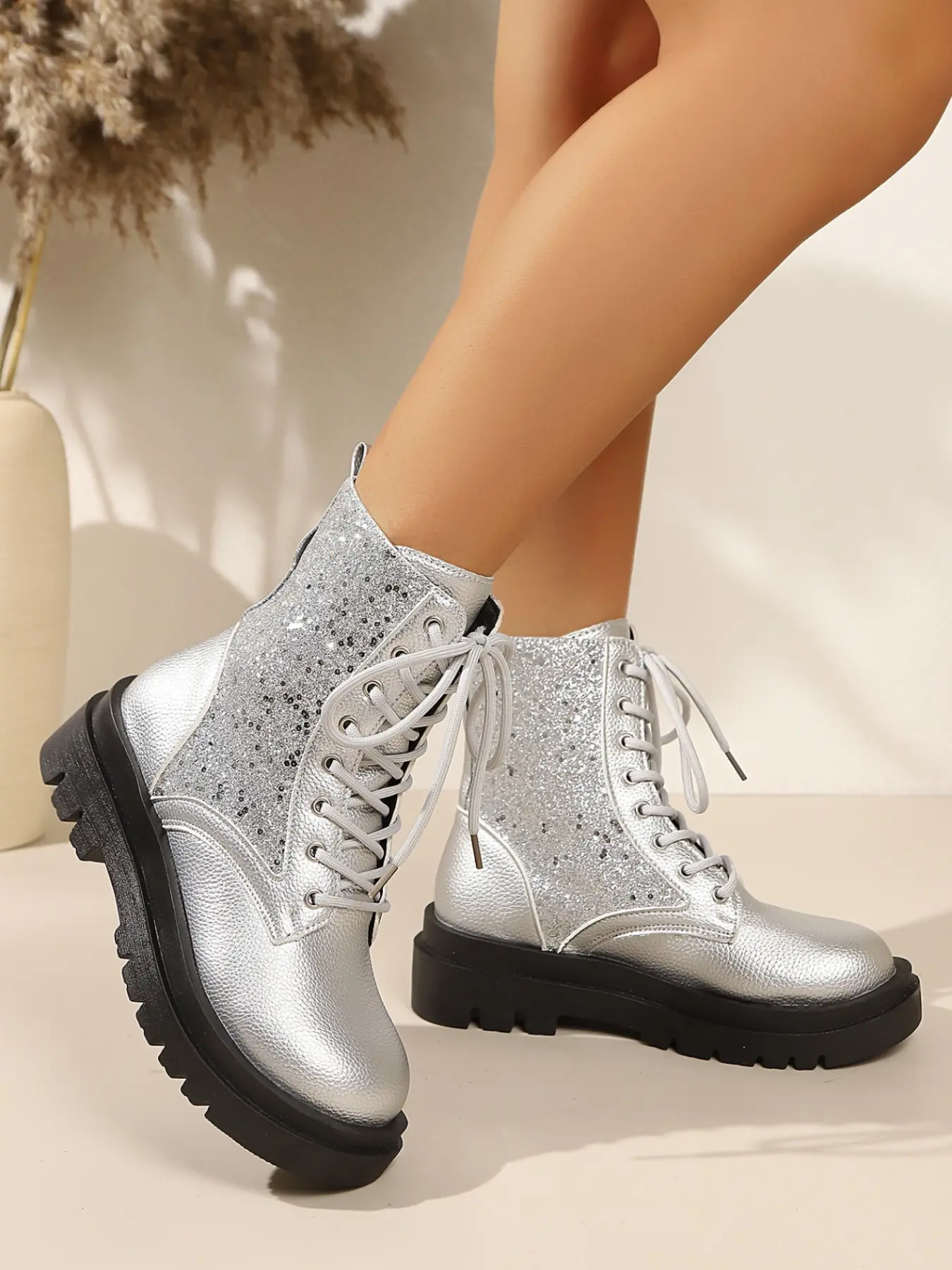 2026 New Silver Color Sequin Patchwork Lace-Up Ankle Boots, Thick Sole Anti-Slip High Top Boots, Fashionable Streetwear Women's Casual Shoes
