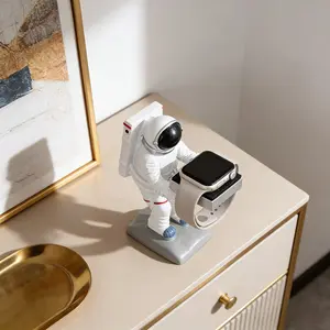 Astronaut Watch Stand, Space Theme Desktop Watch Holder, Creative Astronaut Watch Base, Desk Decor Ornament, Unique Watch Storage Solution