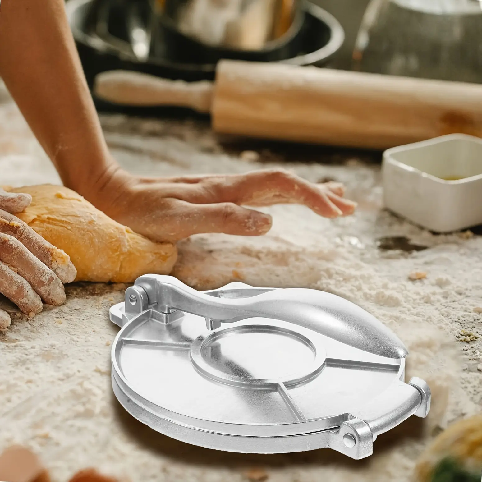 Pancake press, 6.5-inch aluminum pancake press, flour pancake press, Roti press, Kashkala press, pancake maker, taco maker, wrap maker, dough press, suitable for pancakes, pizza, dumplings, bread (silver)