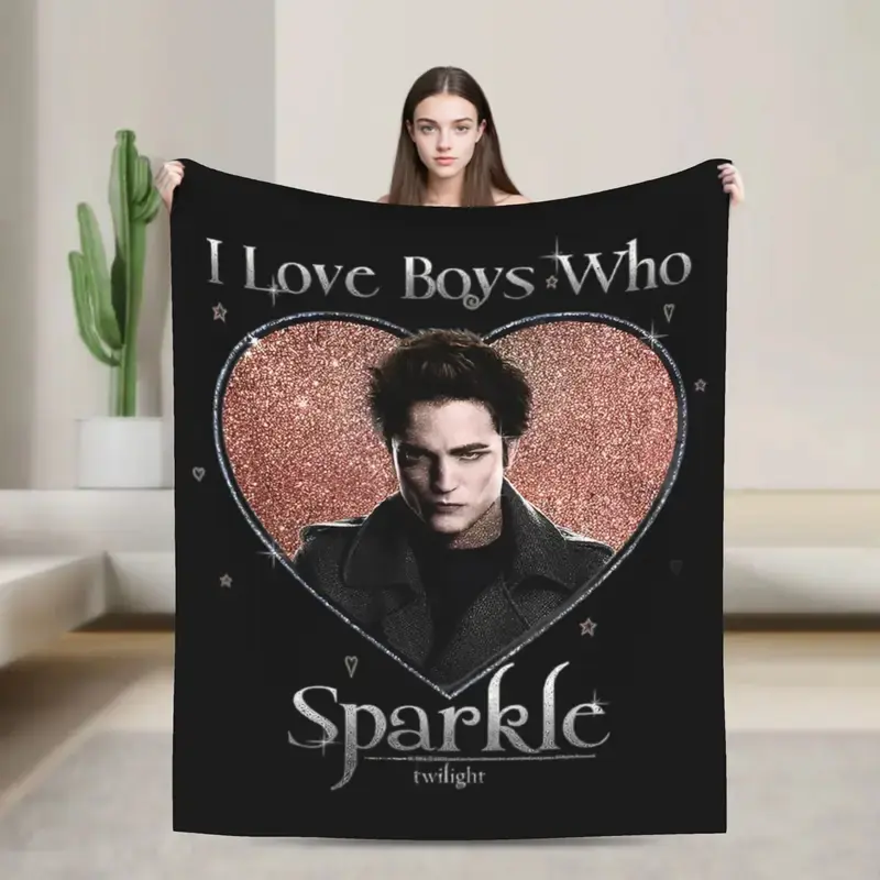 Retro Twilight movie wool blanket, travel-friendly, super warm bedding.
