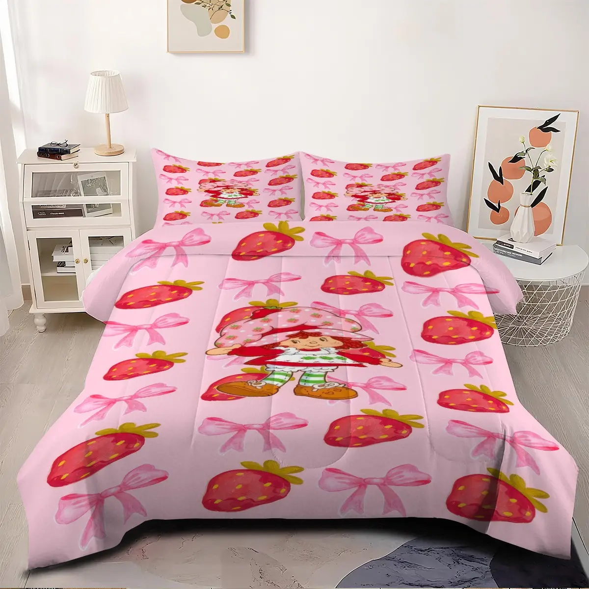 Cartoon Girl Bow Strawberry Pattern Comforter Set, 2/3Pcs Digital Print Bedding Set, Soft Quilted Quilt, Lovely Strawberry Cartoon Print Bed Set Ideal Gift for Girls & Cartoon Fans. 1 or 2 Pillowcase, No Filling