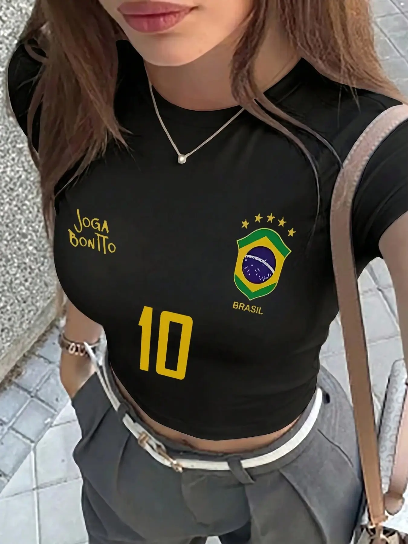 White Brasil No.10 Football Graphic Stretch Ribbed Cropped Baby Tee, Y2K Slim Fit Short Sleeve Round Neck Soccer Fans Crop Top, Retro Joga Bonito Brazil National Team Print T-shirt, Summer Street Casual OOTD Women, Fashion Streetwear