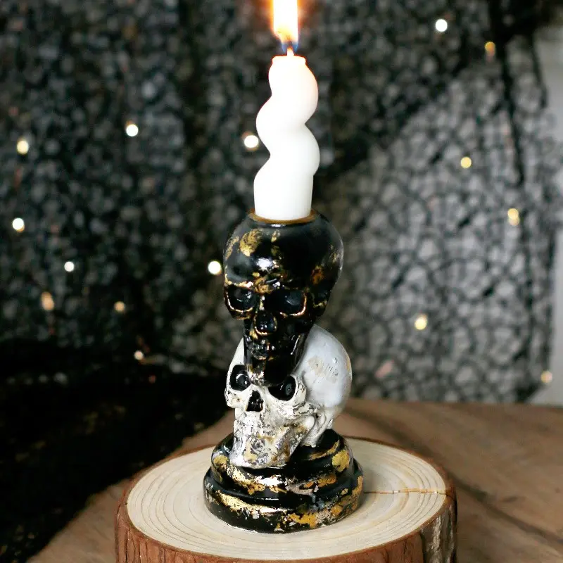 Dual Color Skull Candle Holder, Gothic Home Decor, Unique Desktop Ornament, Creative Skull Design, Mystical Atmosphere, Dark Style Collector's Item, Ornament Candle Holders, Home Decoration, Decoration Items