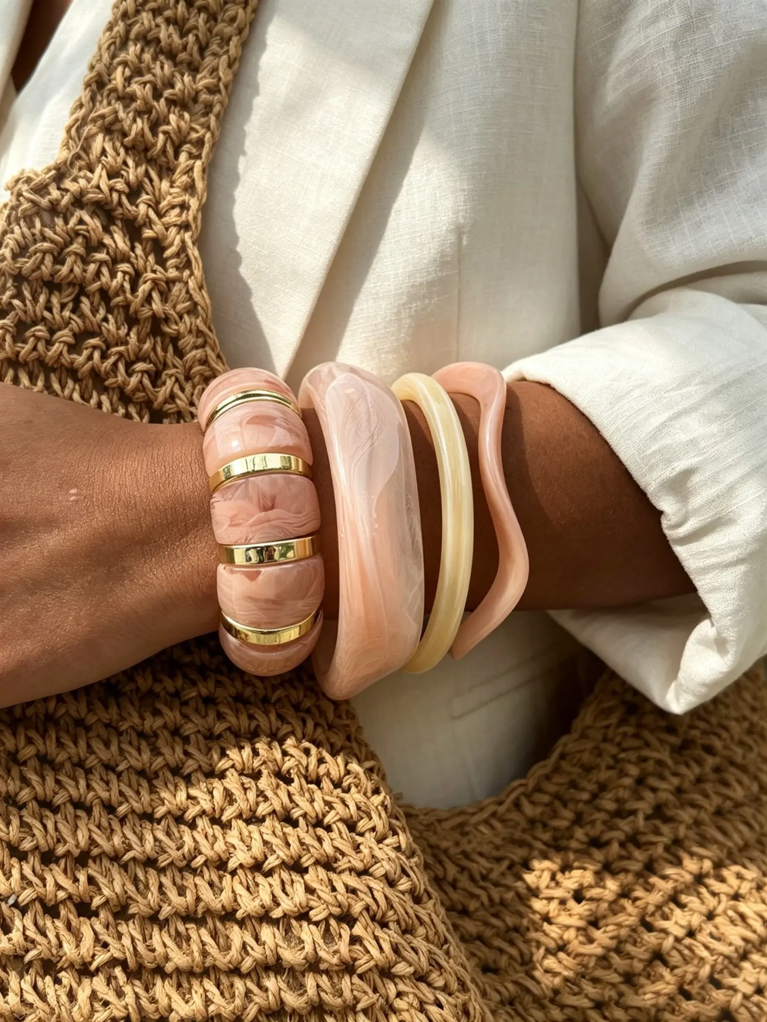 4 Pcs Women's Fashion Bracelets, Elegant Chunky Light Resin Bamboo Cuff Set, Casual All-Season Jewelry for Parties and Daily Wear