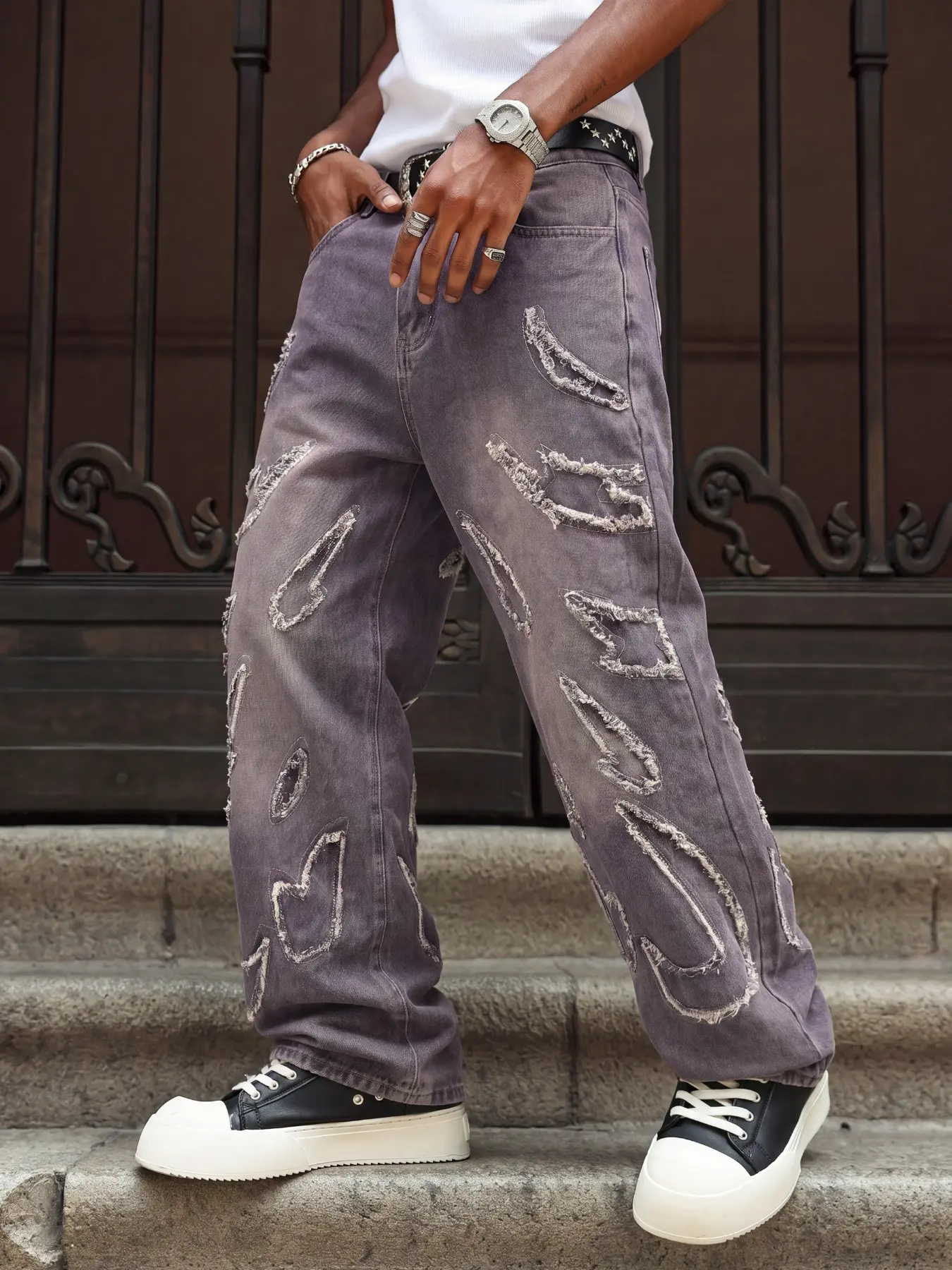 Men’s All-Season Loose-Fit Jeans with All-Over Frayed Patchwork Details, Trendy Streetwear Casual Denim Pants, Perfect for City Outings, Music Festivals and Parties