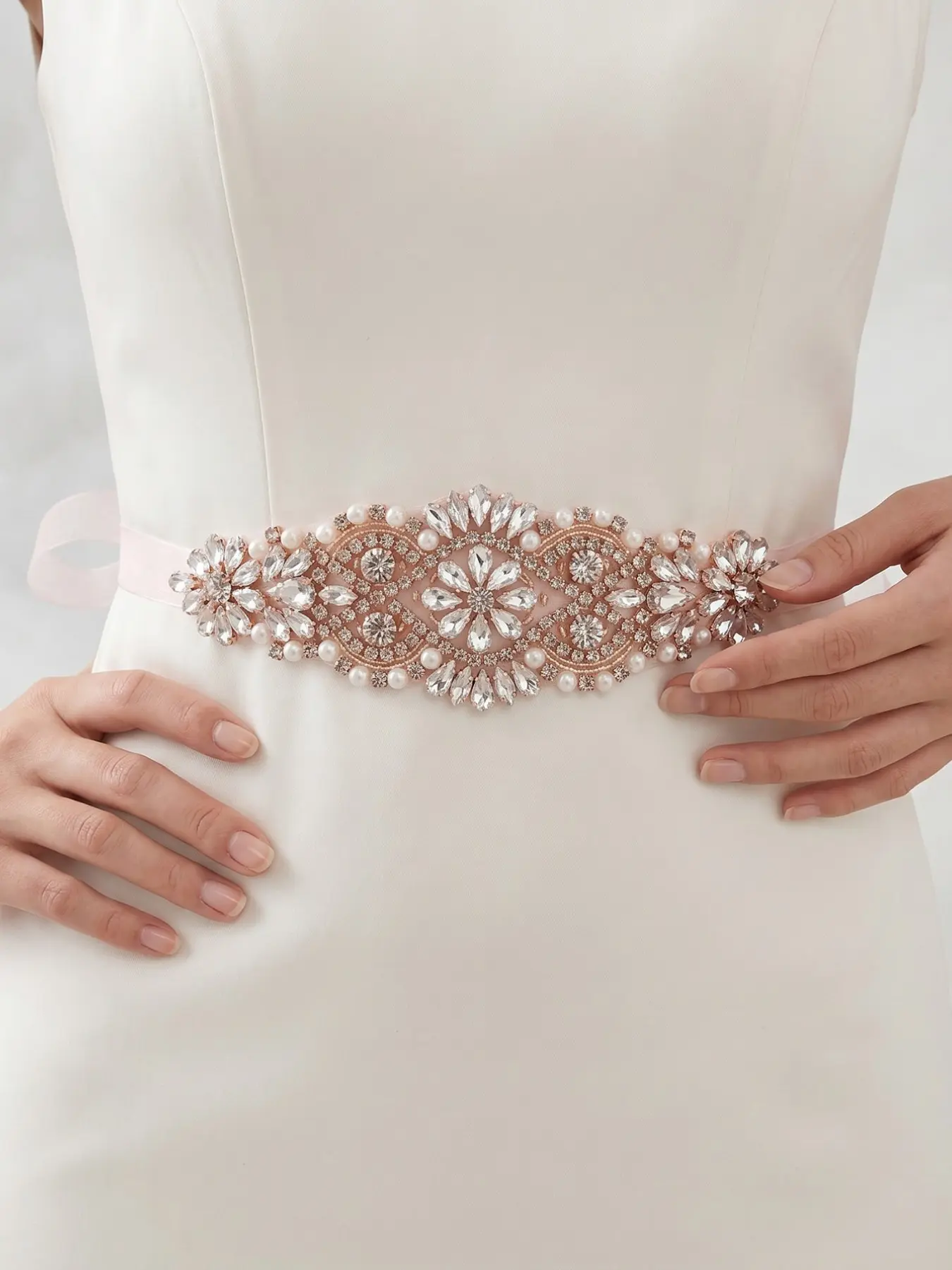Luxurious Bridal Rhinestone Belt, Rose Gold Artificial Pearl Flower Dress Sash, Bridesmaid Evening Gown Accessory, Elegant Wedding Waistband