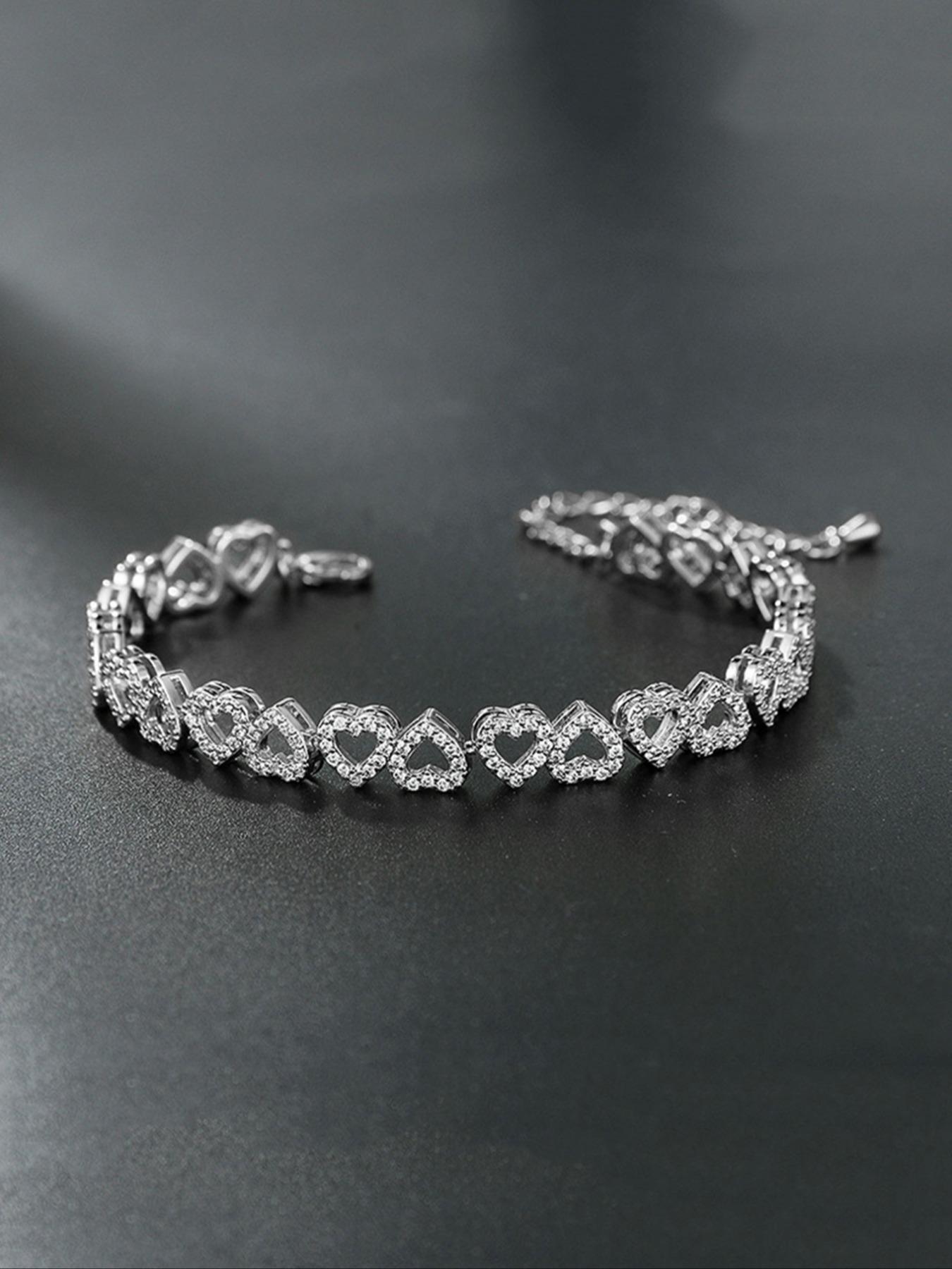 Women's Rhinestone Decorated Hollow Out Heart Design Cuff Bangle, Cuff Bangles Bracelets, Exquisite Minimalist Bangle, Jewelry As Gift, Matching Bracelet, for Fall, Heart Shaped Bracelet