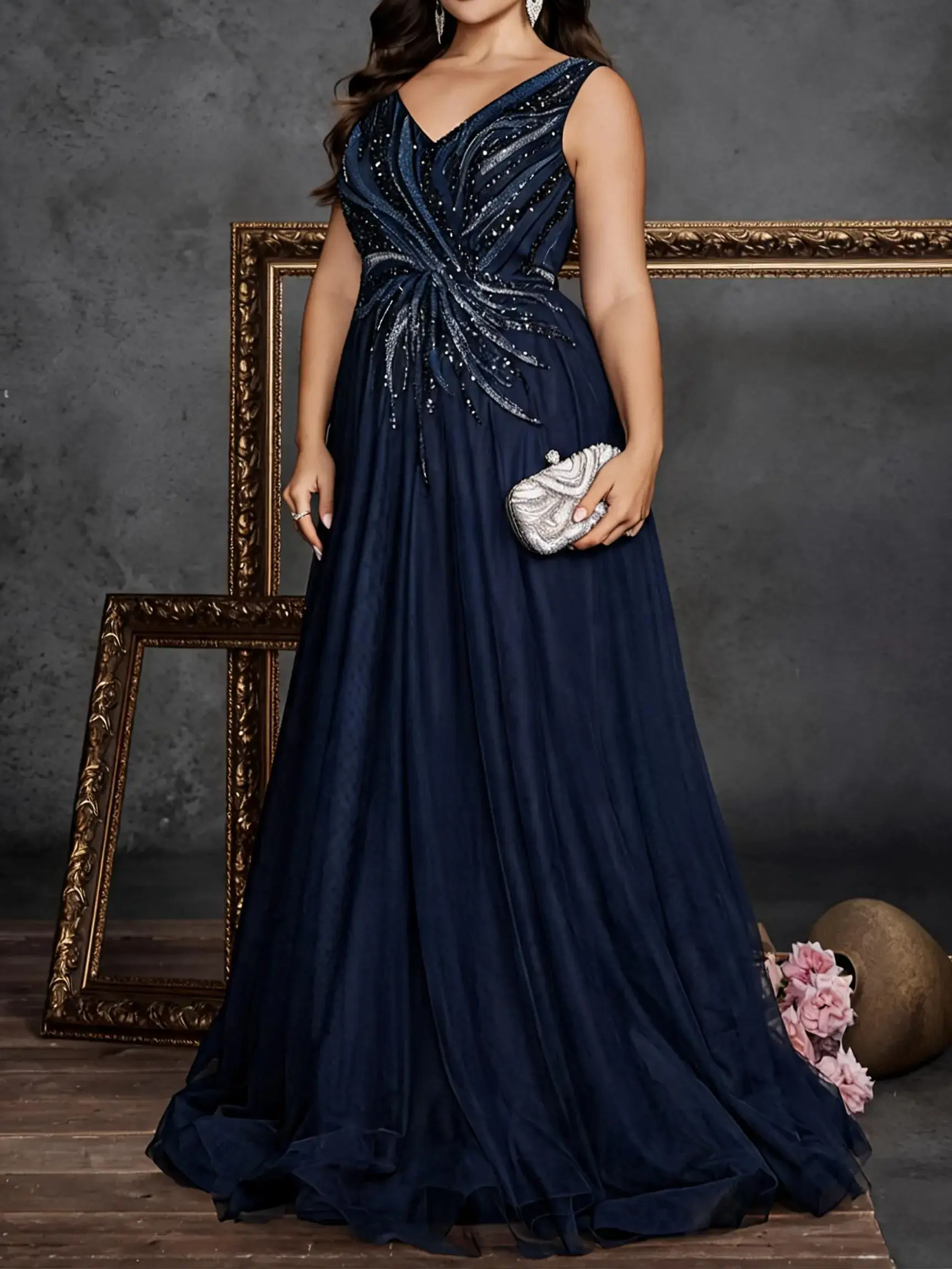 Elegant Evening Gown Custom Embroidered Beaded Design, Perfect for Parties and Night Out, Fashionable Women's Formal Dress