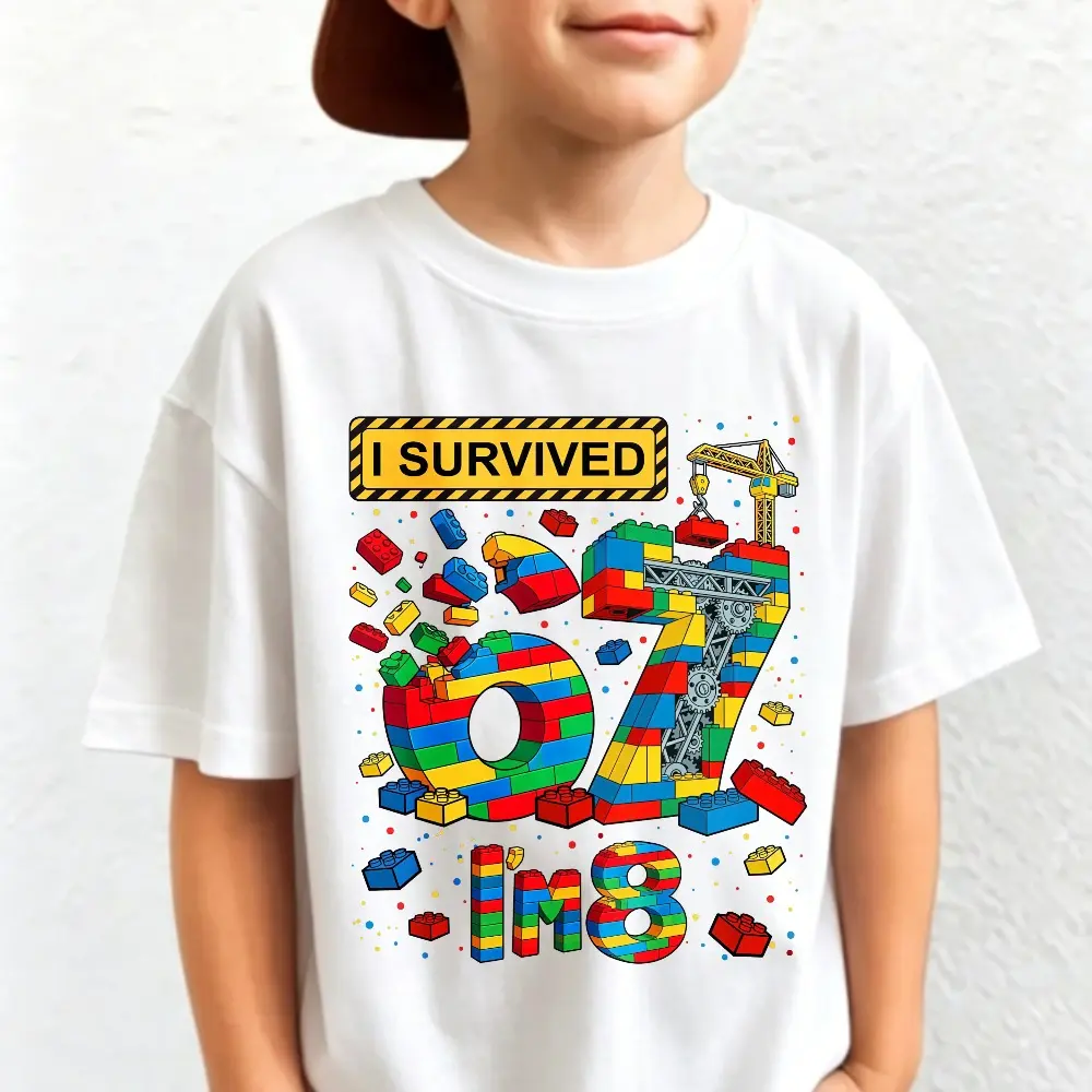 Building Blocks Construction Graphic T-Shirt, I Survived 07 I’m 8 T-Shirt, Boys Colorful Brick Crane Print Casual Short Sleeve Tee, Funny Back To School Birthday Shirt