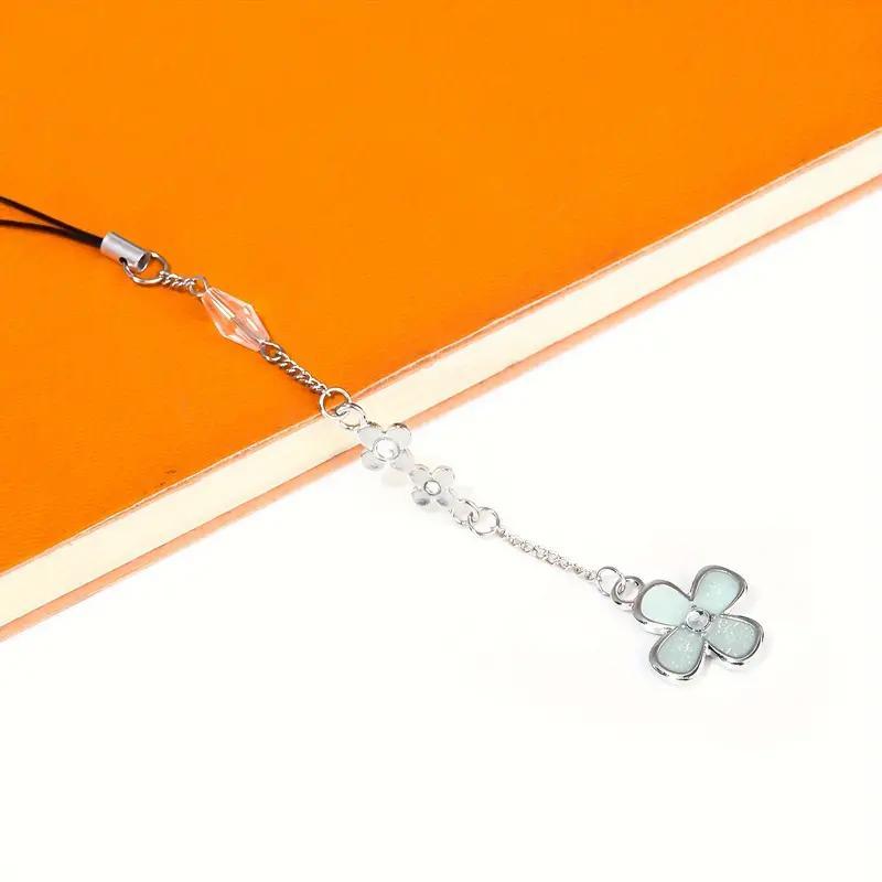 Four-leaf Clover Design Phone Chain, 1 Count Cute Phone Lanyard, Fashion Phone Strap for Women & Girls, Mobile Phone Decoration Accessories